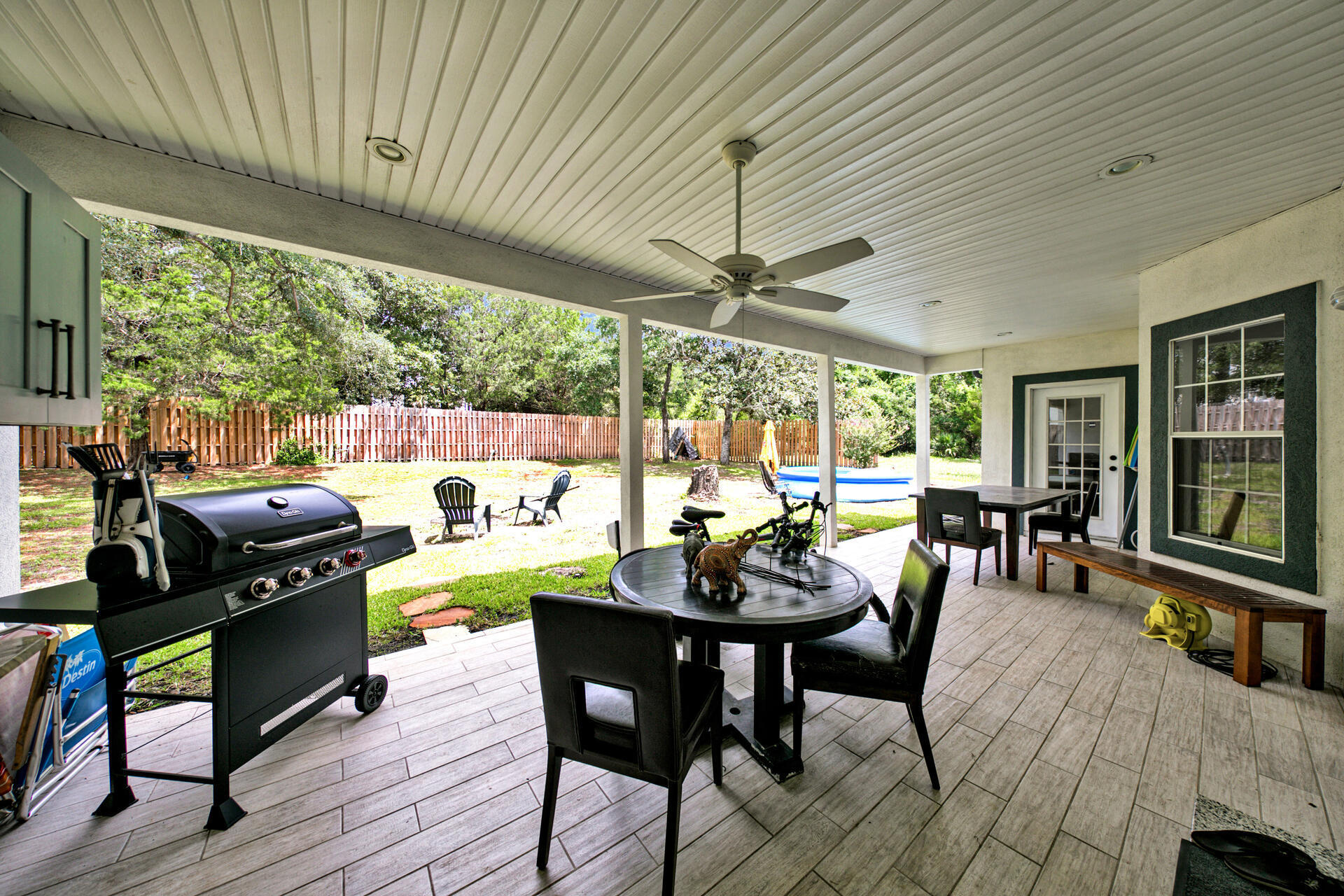 CALHOUN S/D TO DESTIN - Residential