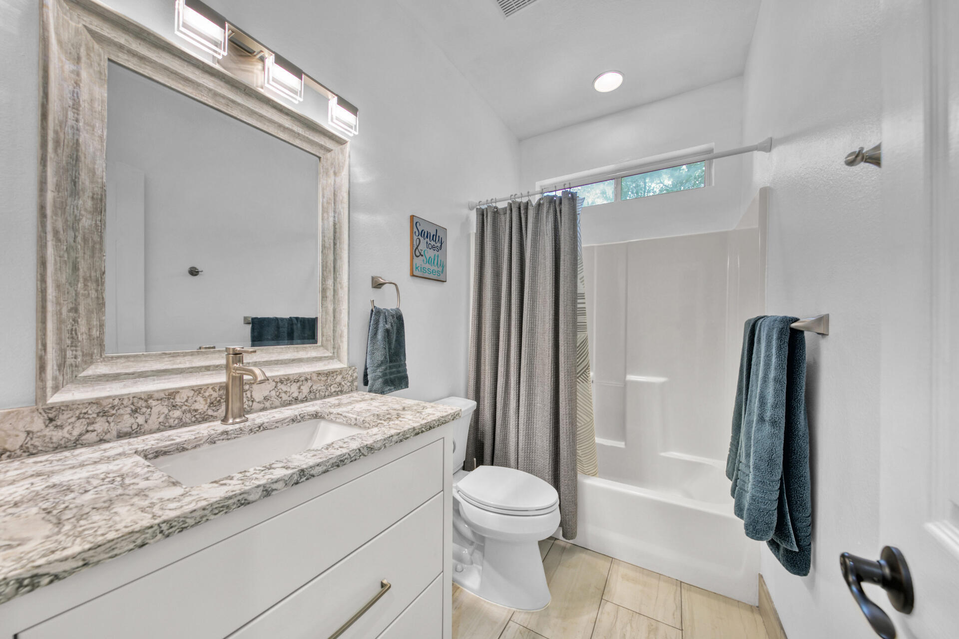 CALHOUN S/D TO DESTIN - Residential