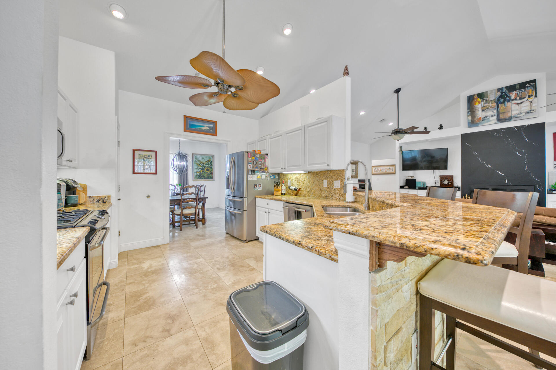 CALHOUN S/D TO DESTIN - Residential