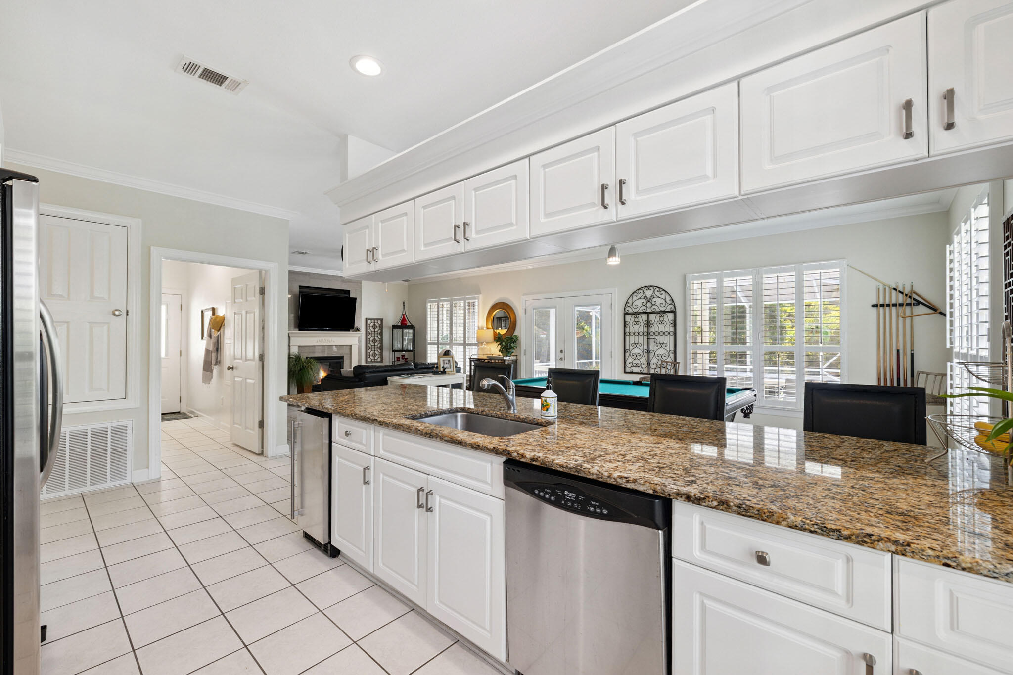 SEA DUNES - Residential