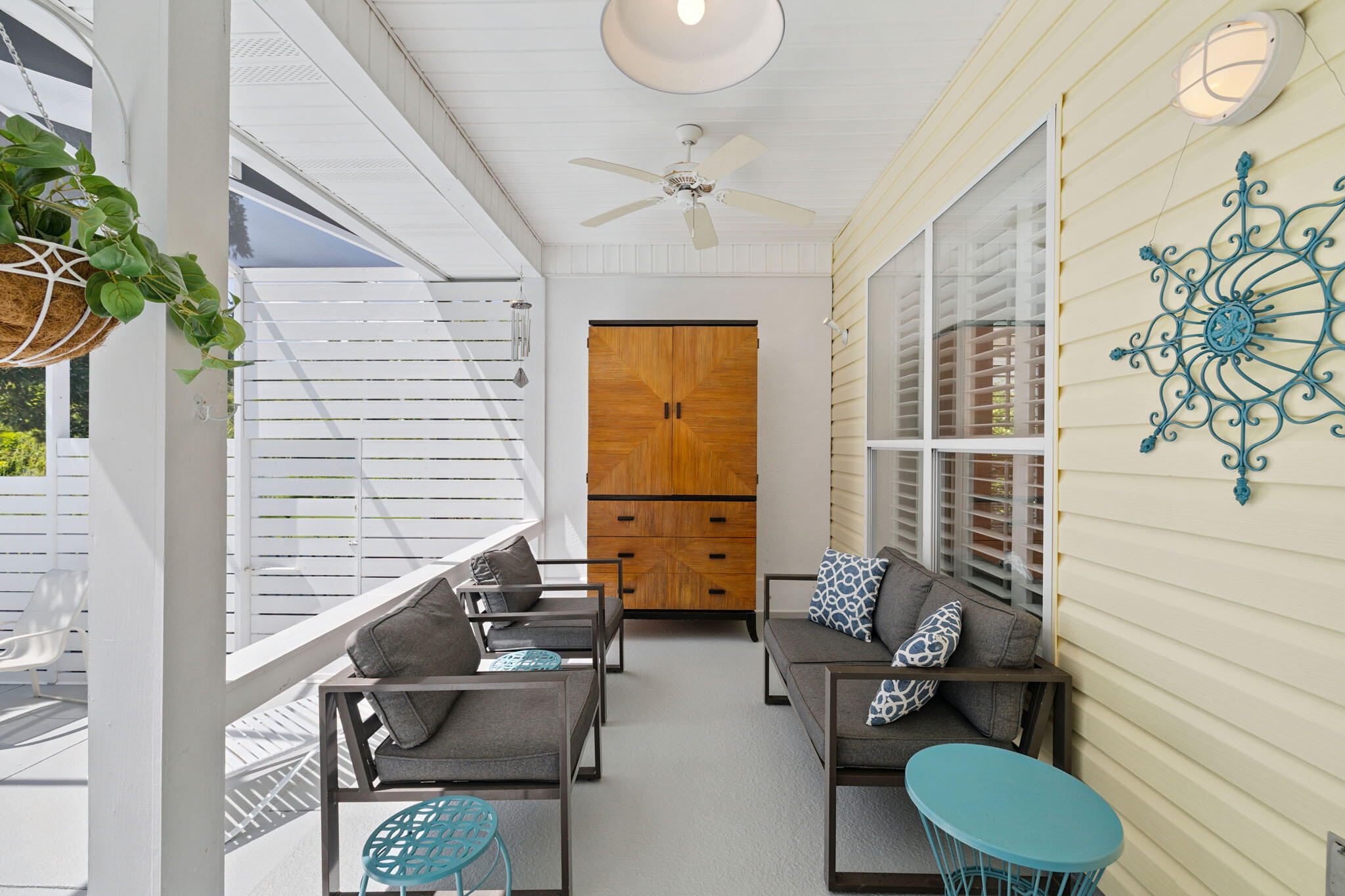 SEA DUNES - Residential