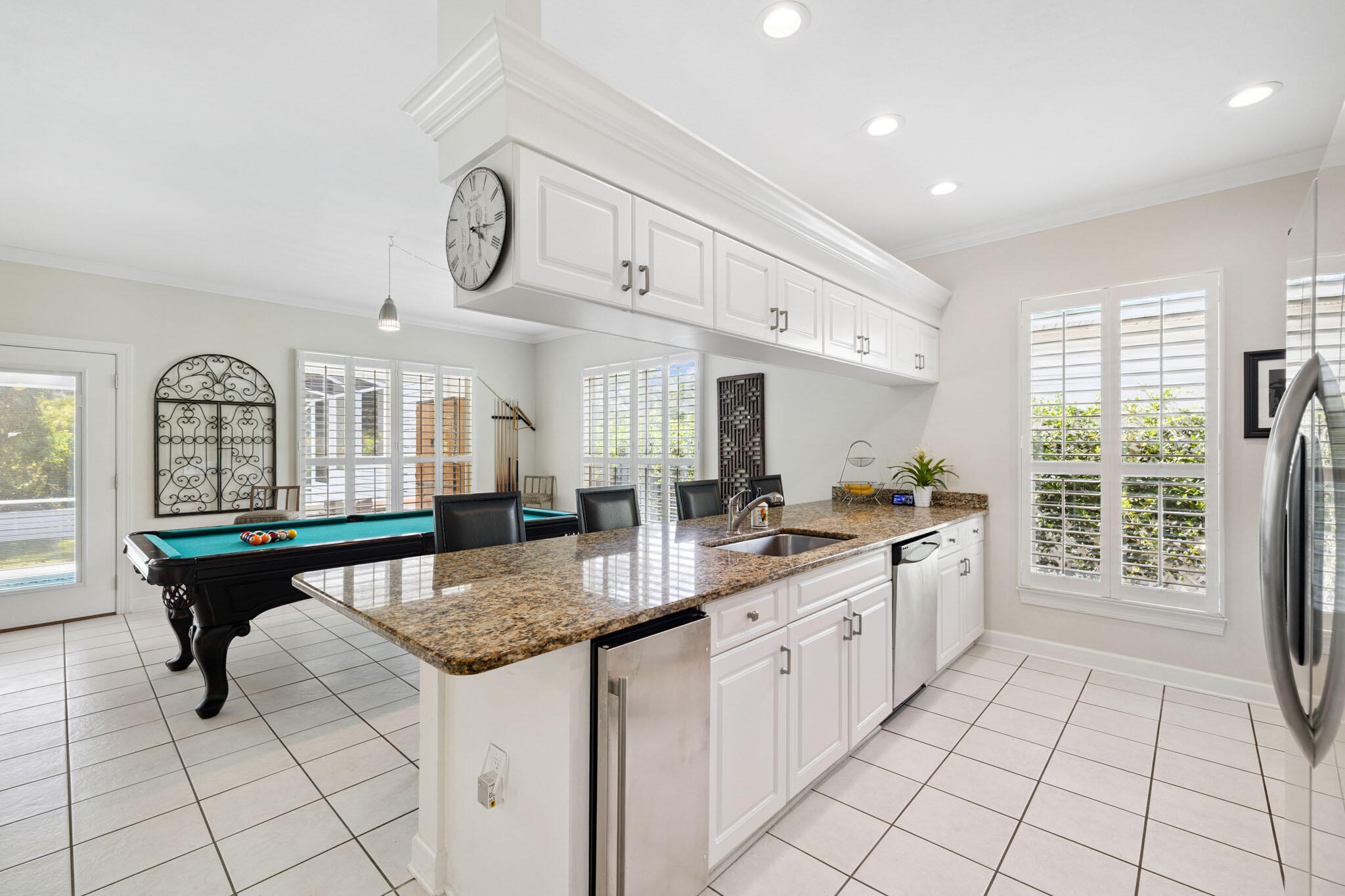 SEA DUNES - Residential