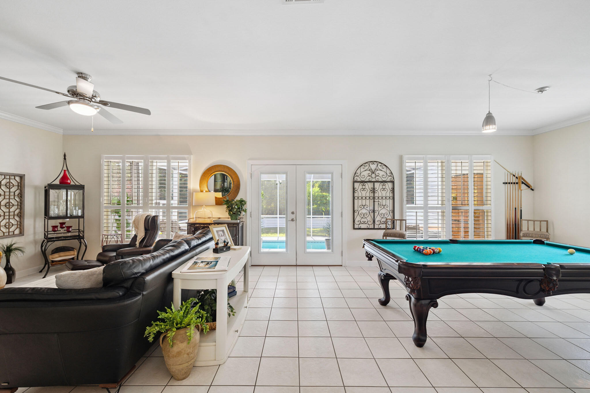 SEA DUNES - Residential