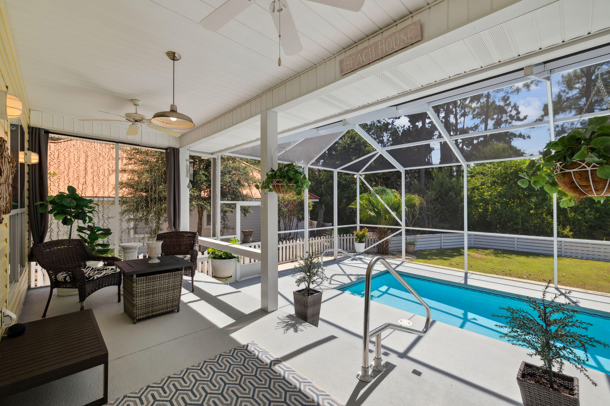 SEA DUNES - Residential