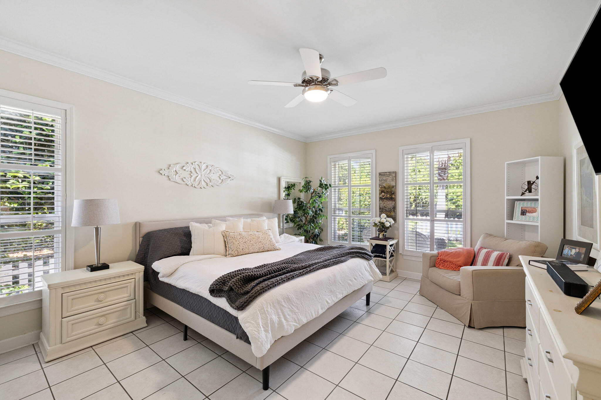 SEA DUNES - Residential