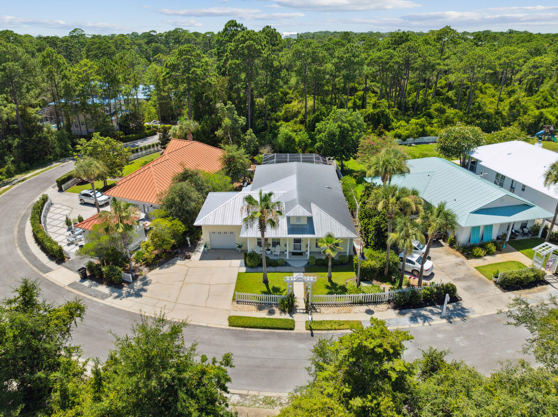 SEA DUNES - Residential