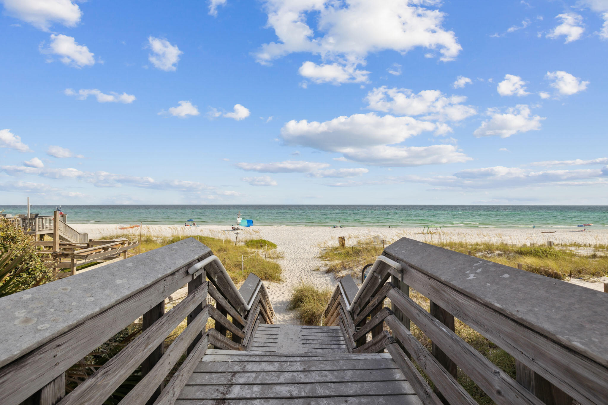 SEA DUNES - Residential