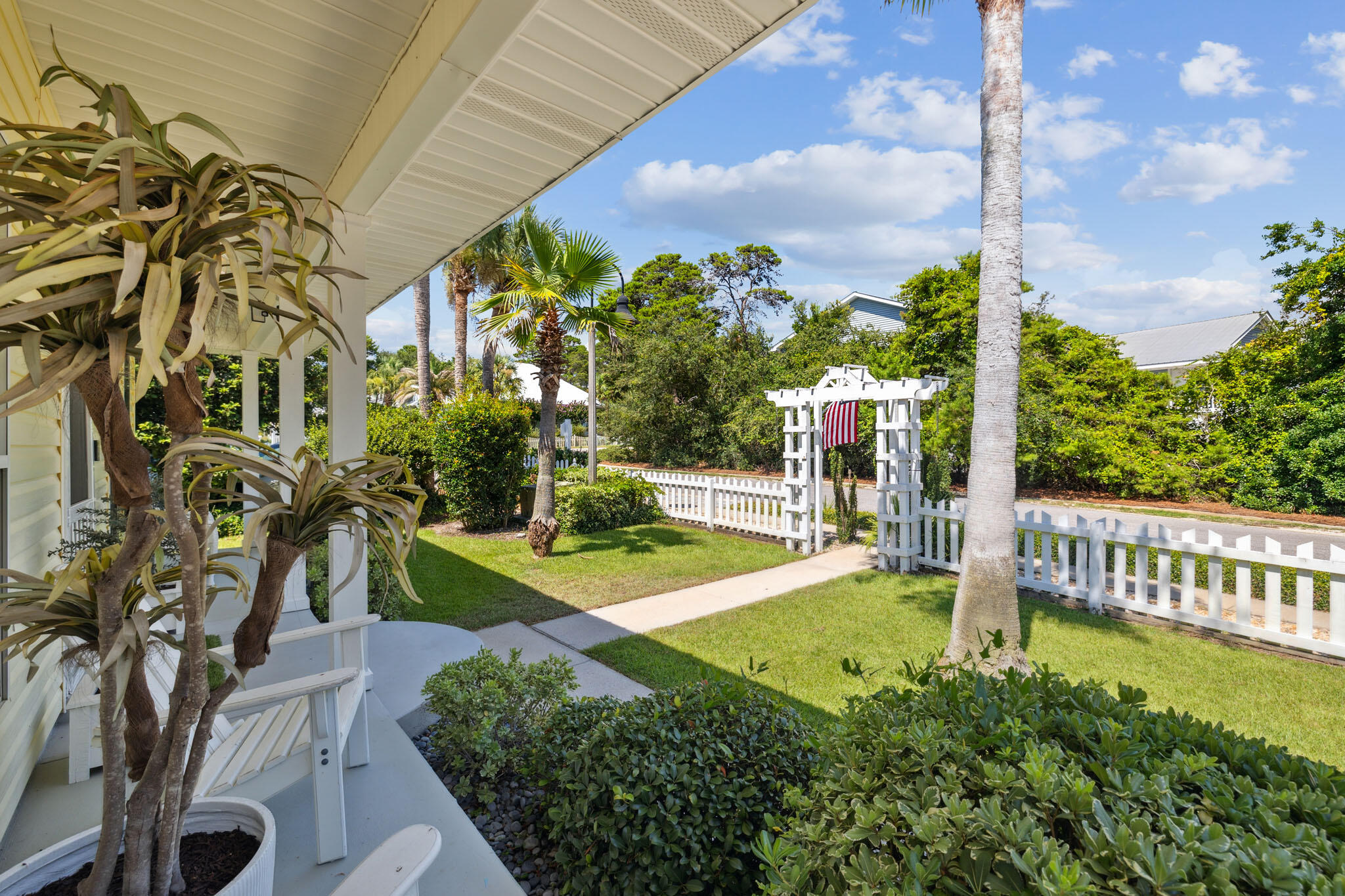 SEA DUNES - Residential