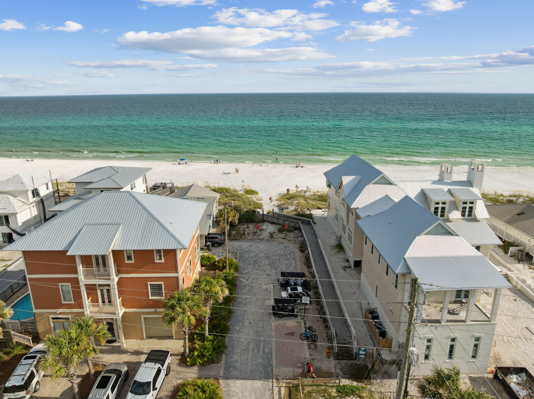 SEA DUNES - Residential