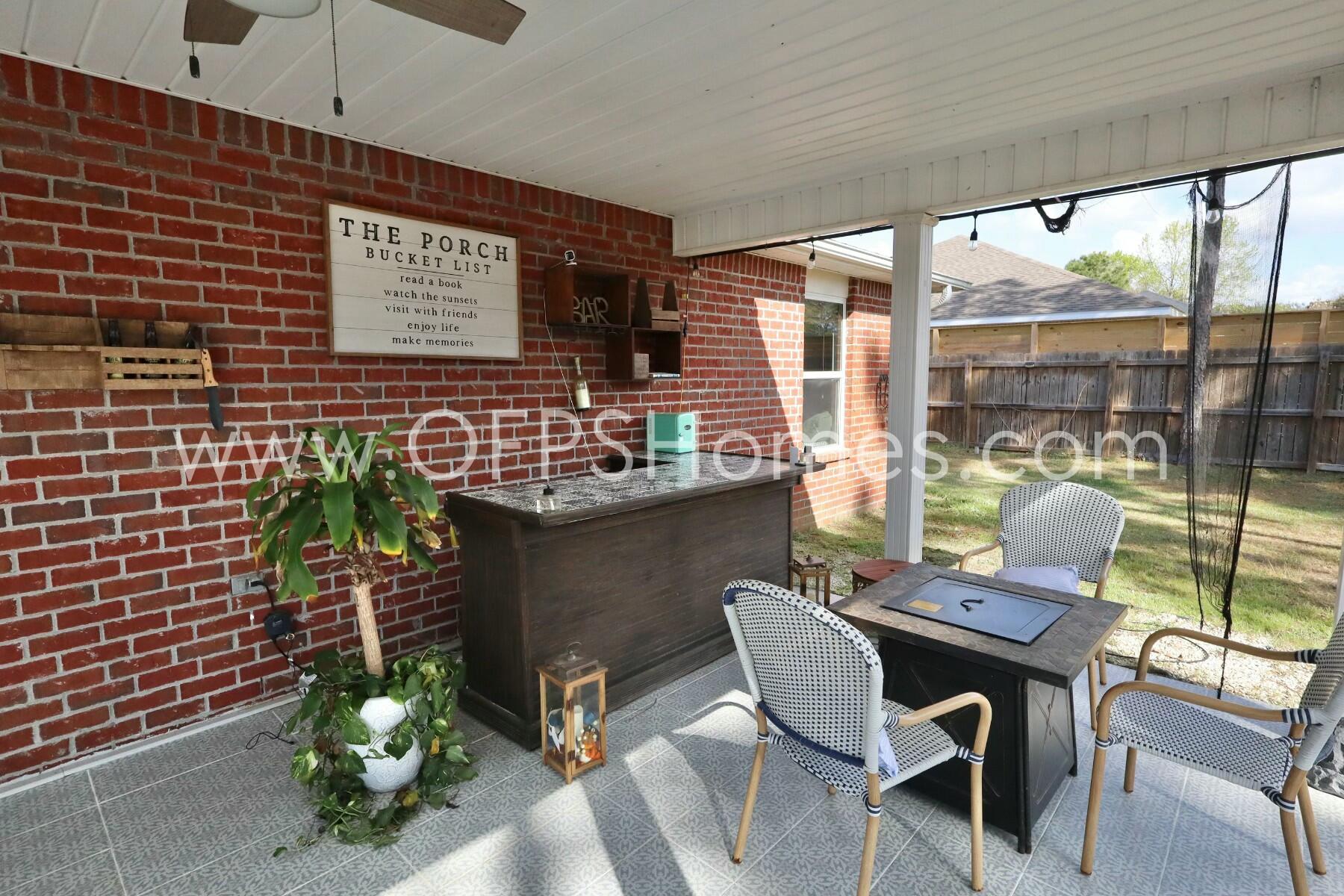 NAVARRE S/D 2ND ADDN - Residential Lease