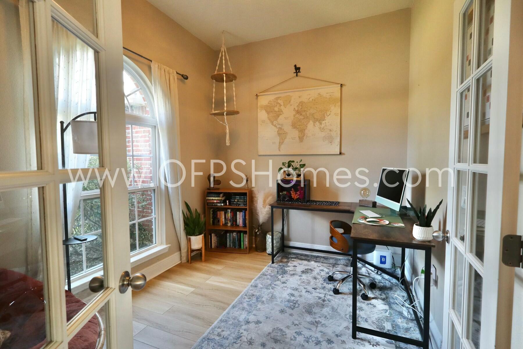 NAVARRE S/D 2ND ADDN - Residential Lease