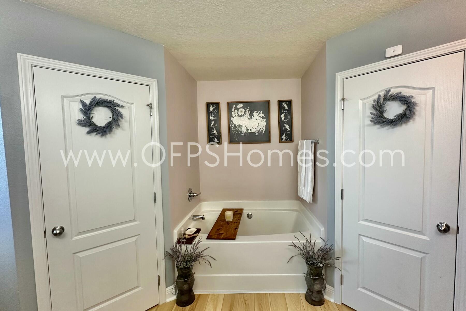 NAVARRE S/D 2ND ADDN - Residential Lease