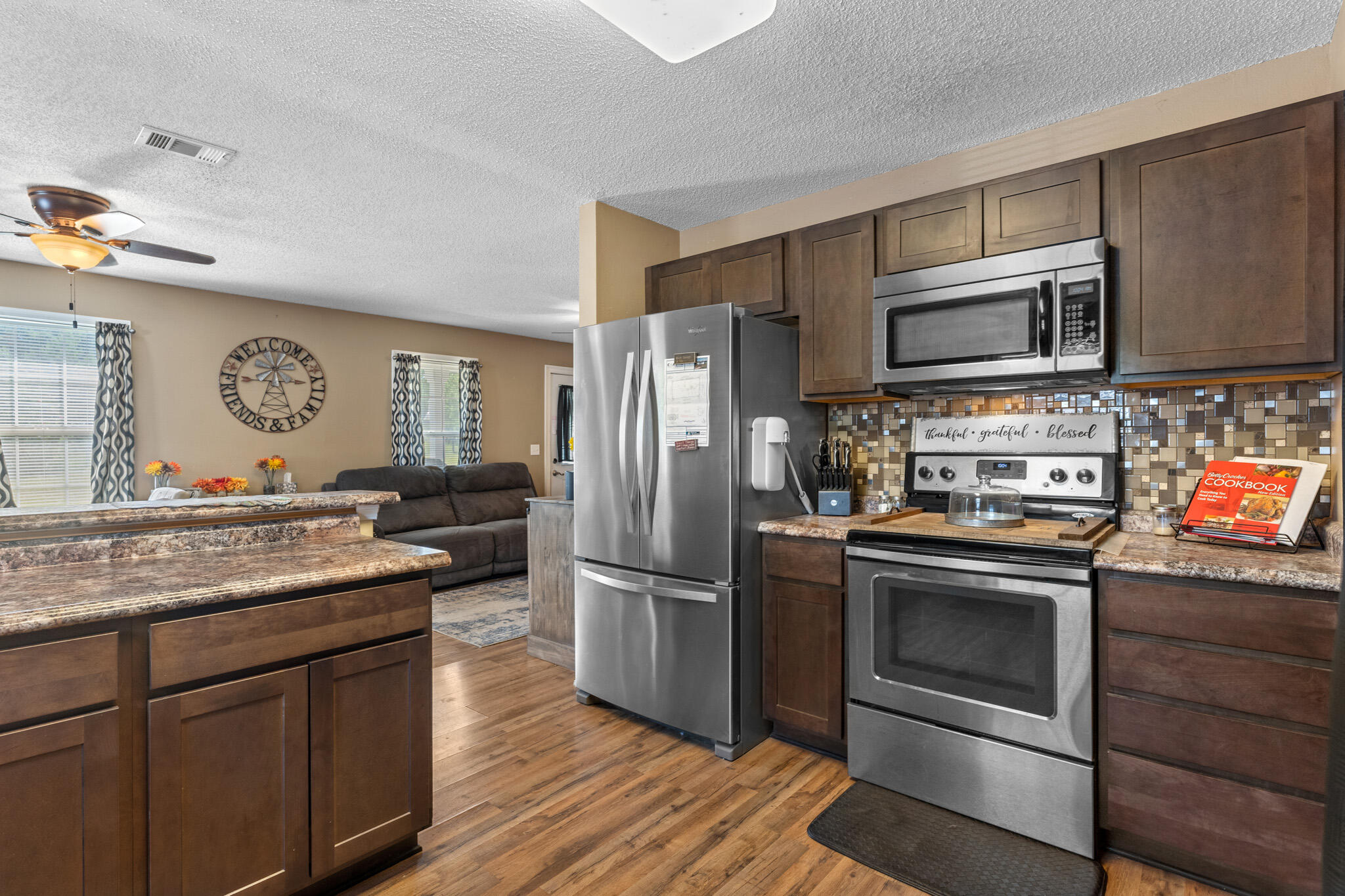 BELLE HIGHLAND ESTATES 1ST ADDN - Residential