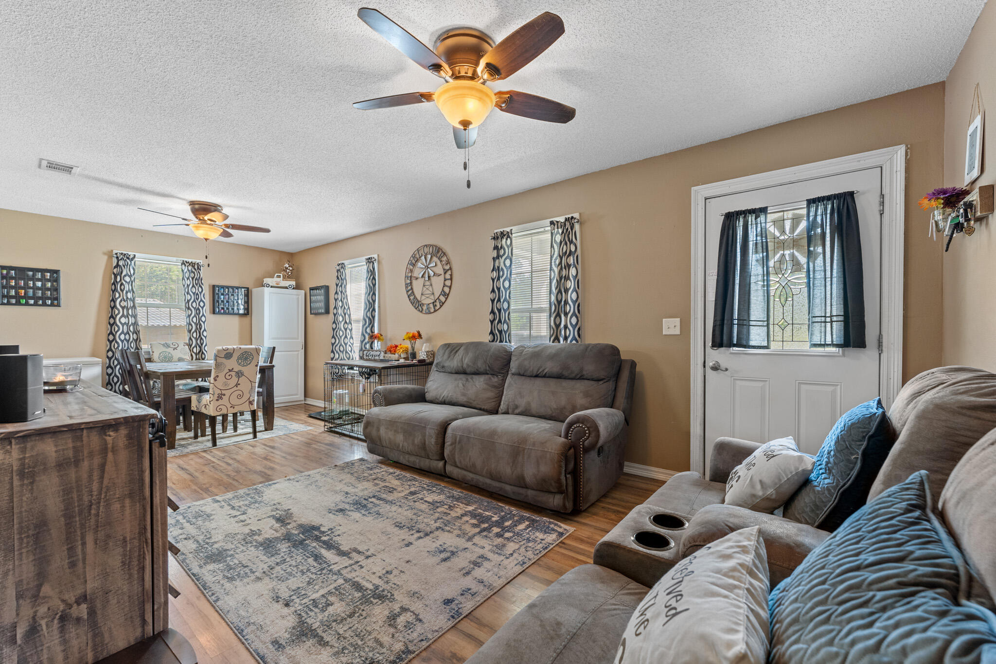 BELLE HIGHLAND ESTATES 1ST ADDN - Residential