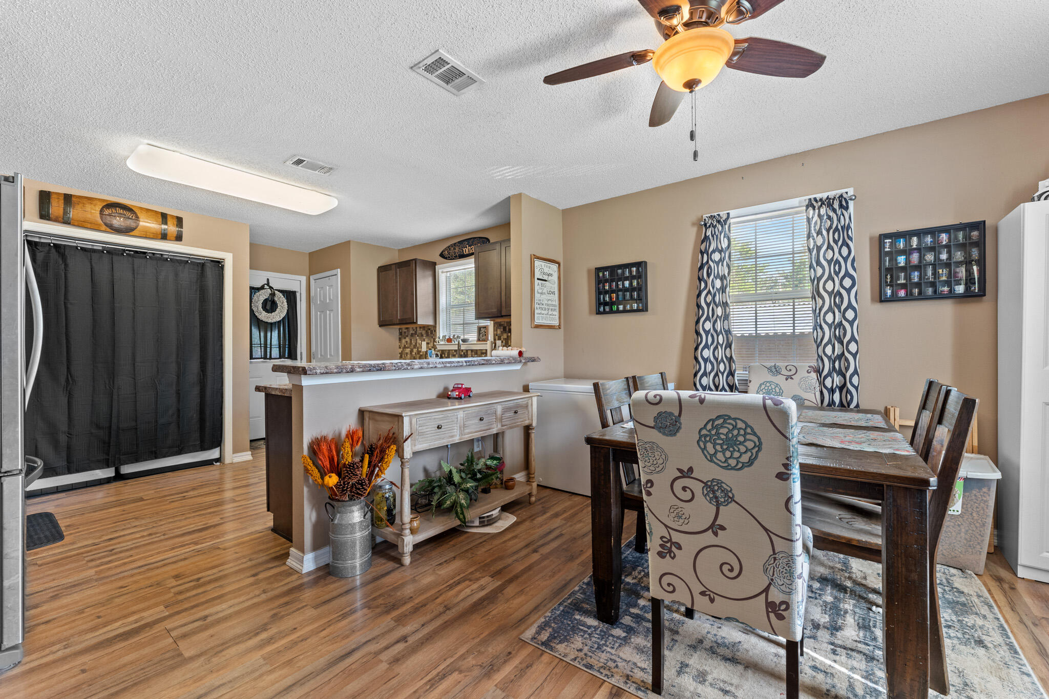 BELLE HIGHLAND ESTATES 1ST ADDN - Residential