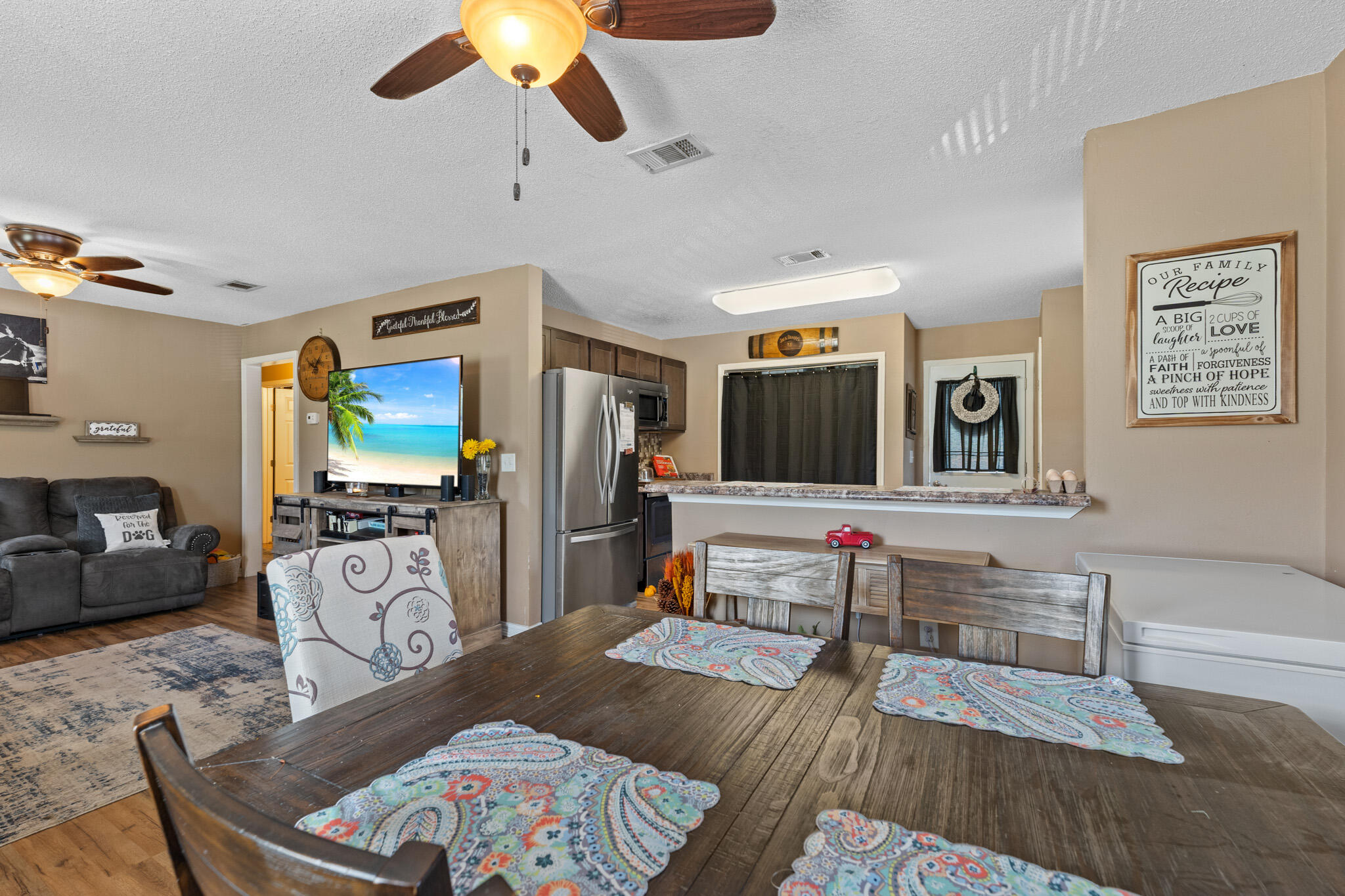 BELLE HIGHLAND ESTATES 1ST ADDN - Residential