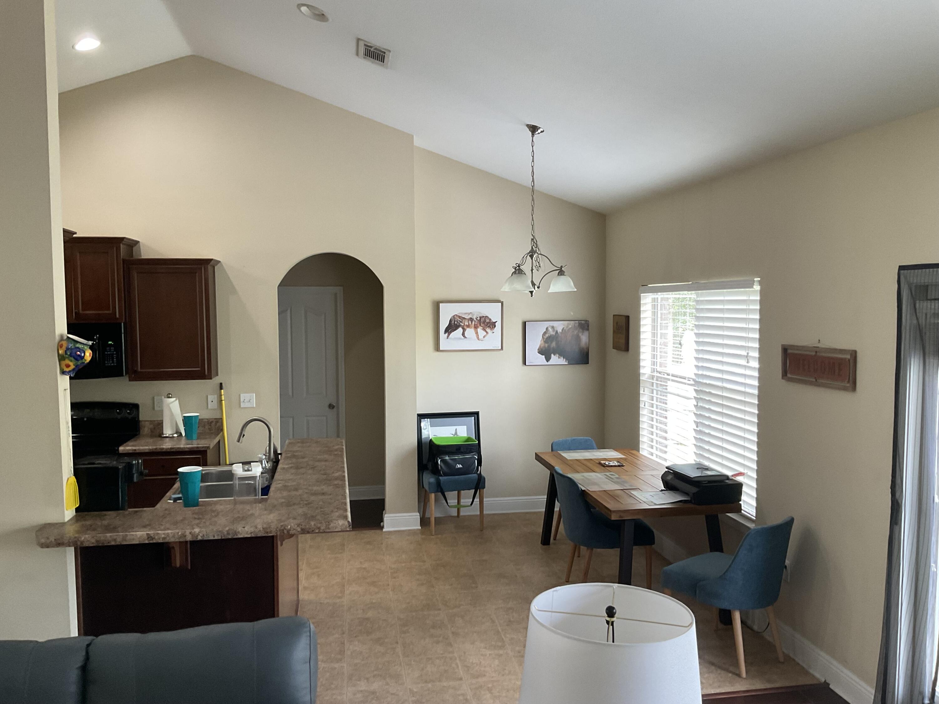 ROLLING RIDGE - Residential