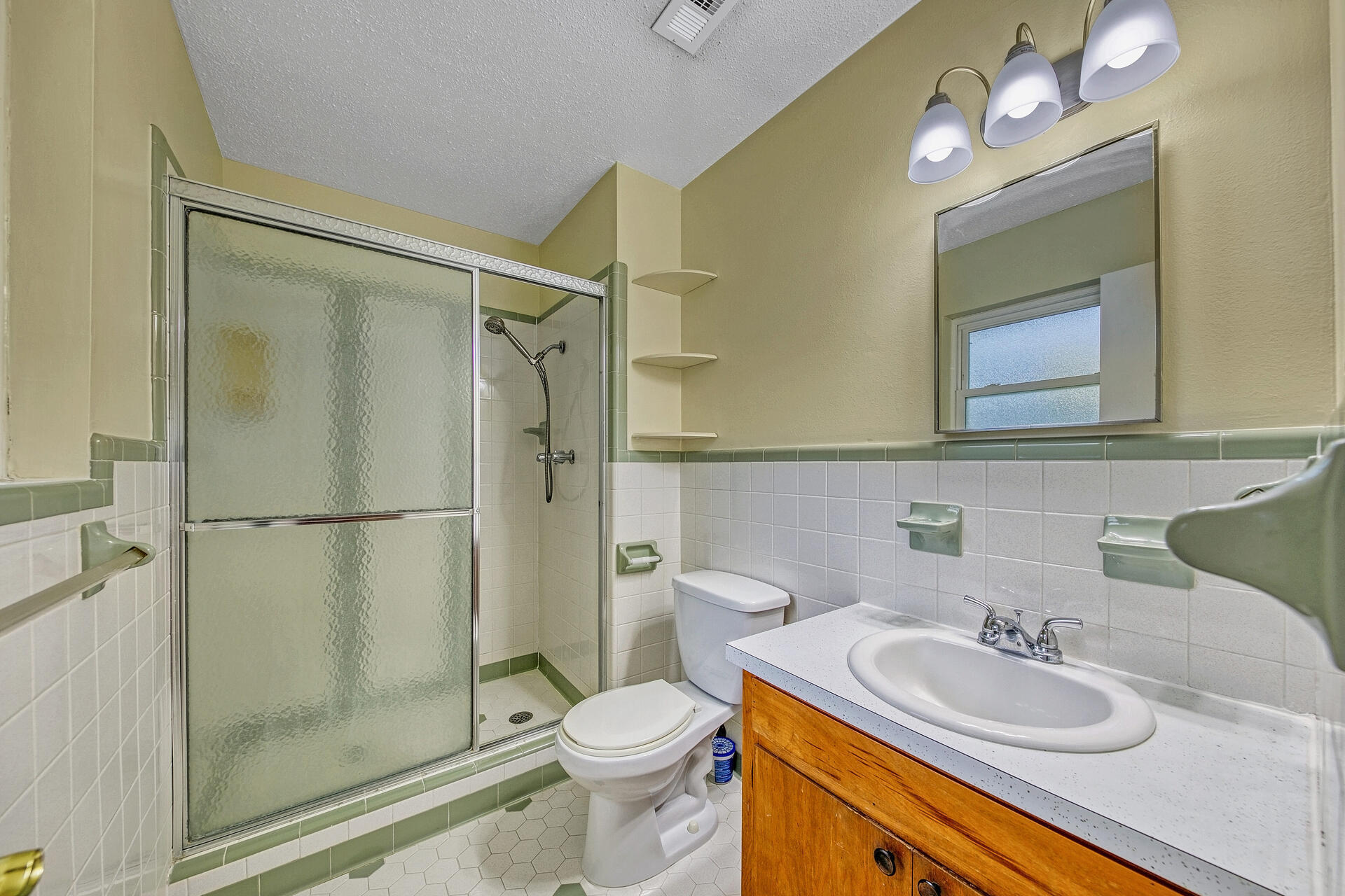 BAYOU POQUITO - Residential