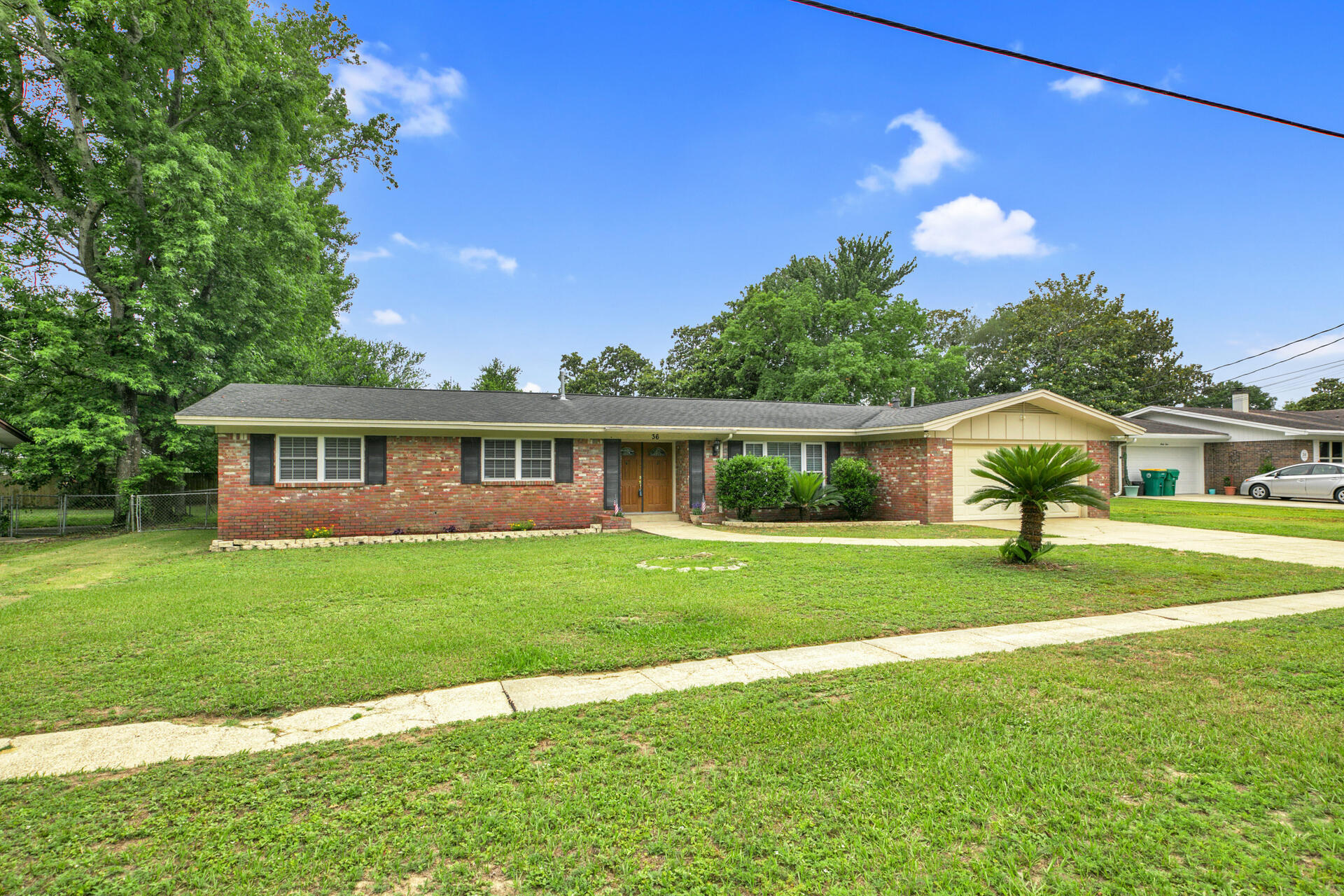 BAYOU POQUITO - Residential