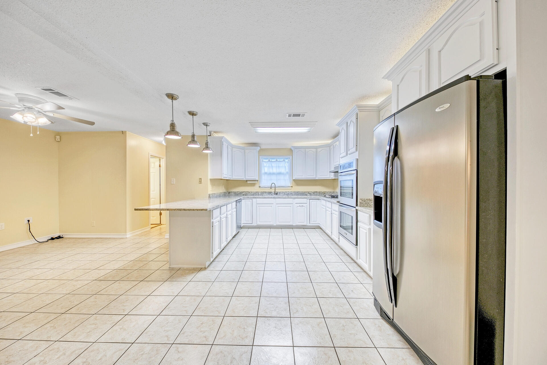 BAYOU POQUITO - Residential