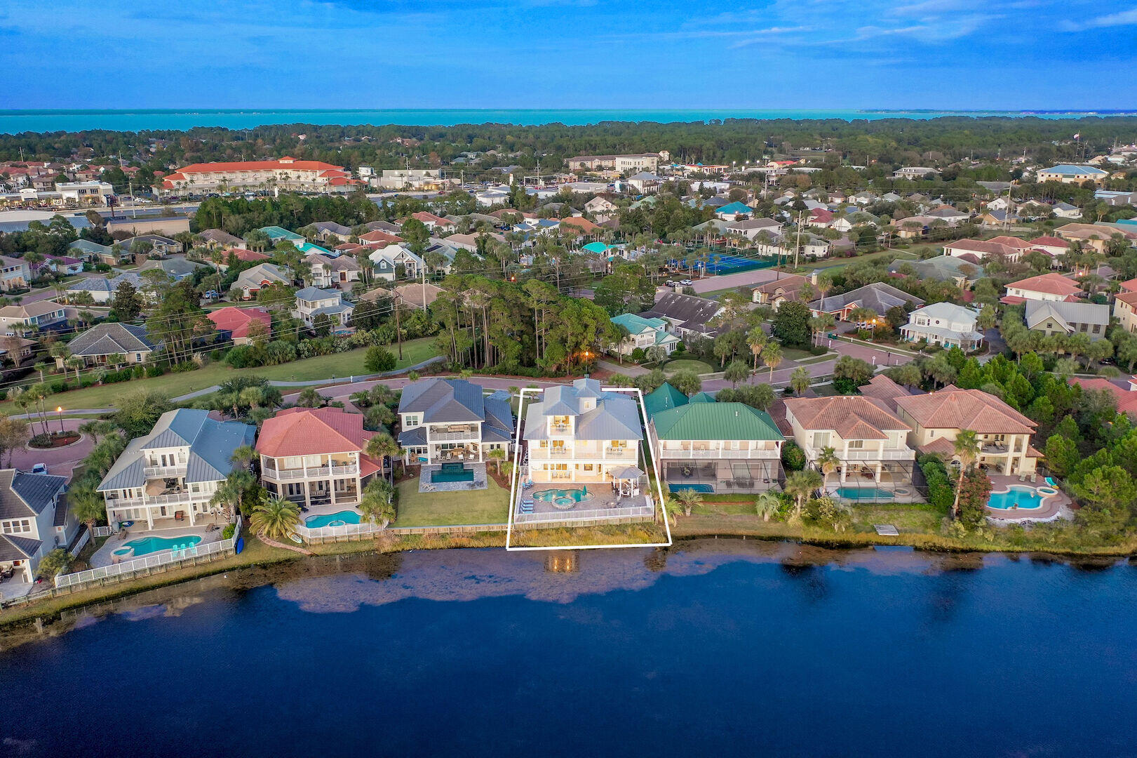 DESTINY EAST - Residential