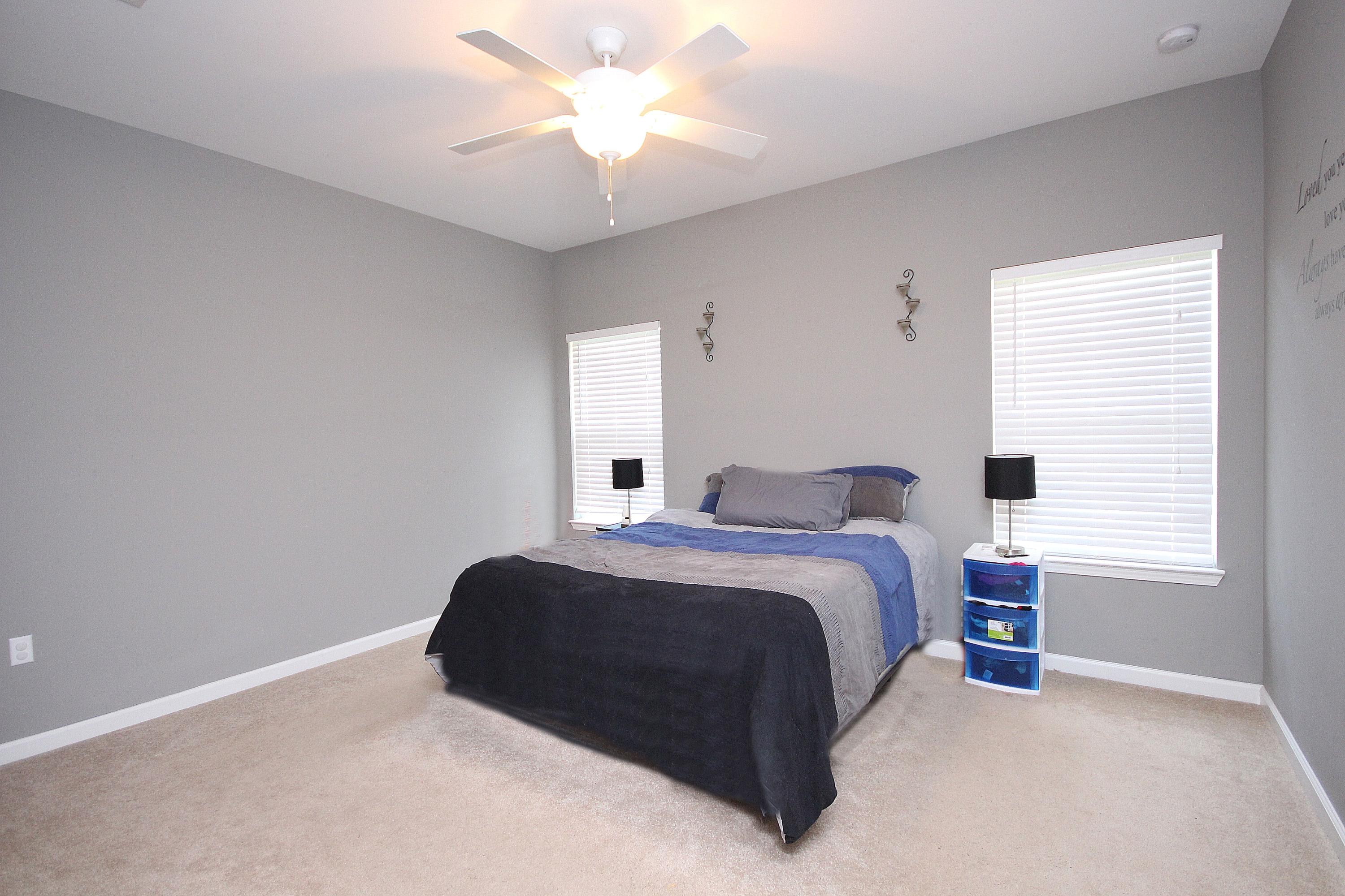 VALPARAISO PINECREST 6 - Residential