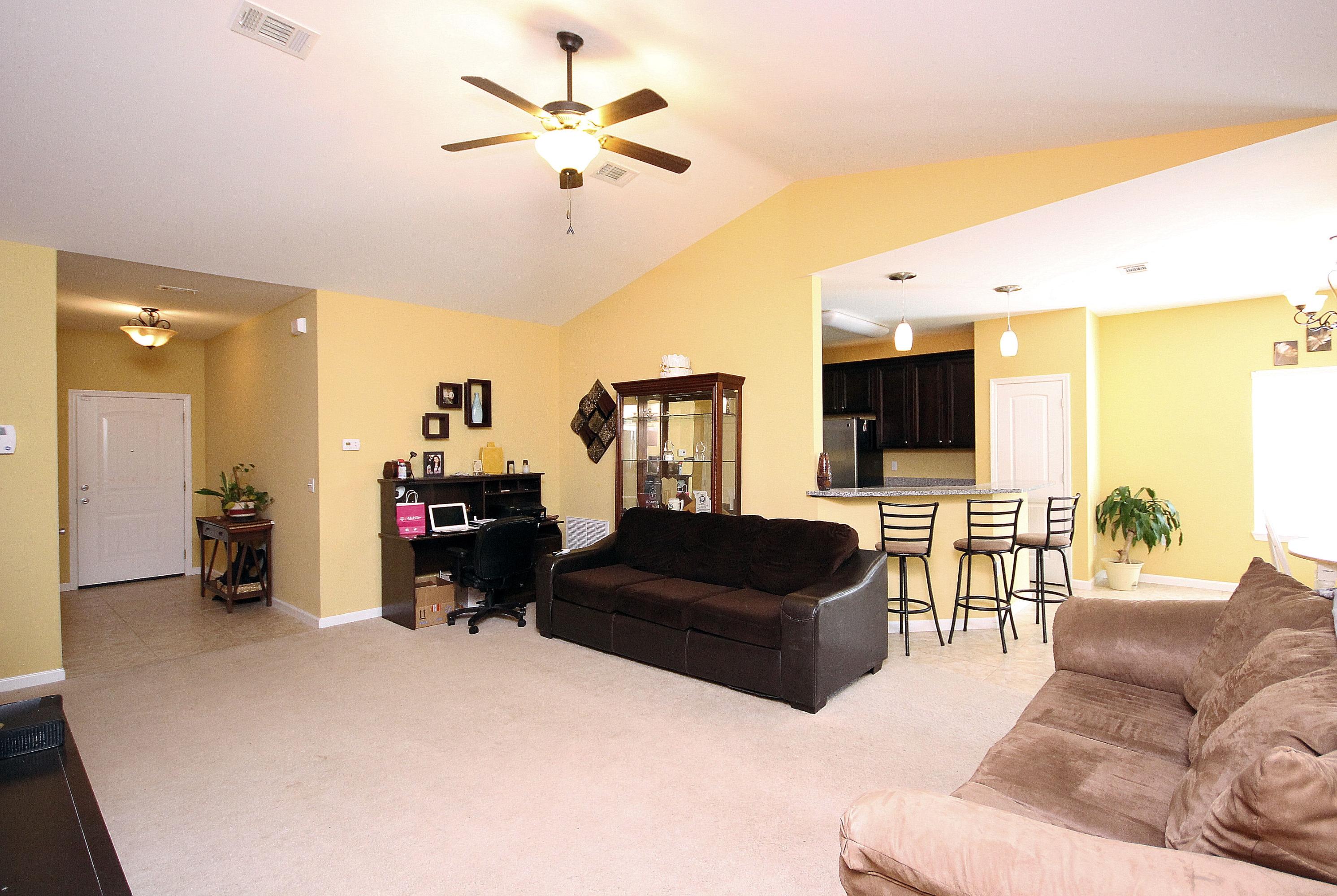 VALPARAISO PINECREST 6 - Residential