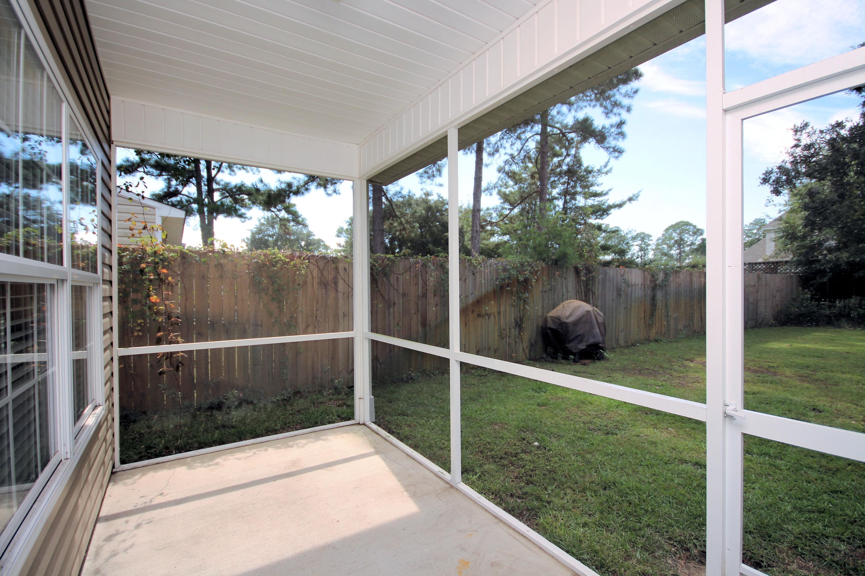 VALPARAISO PINECREST 6 - Residential