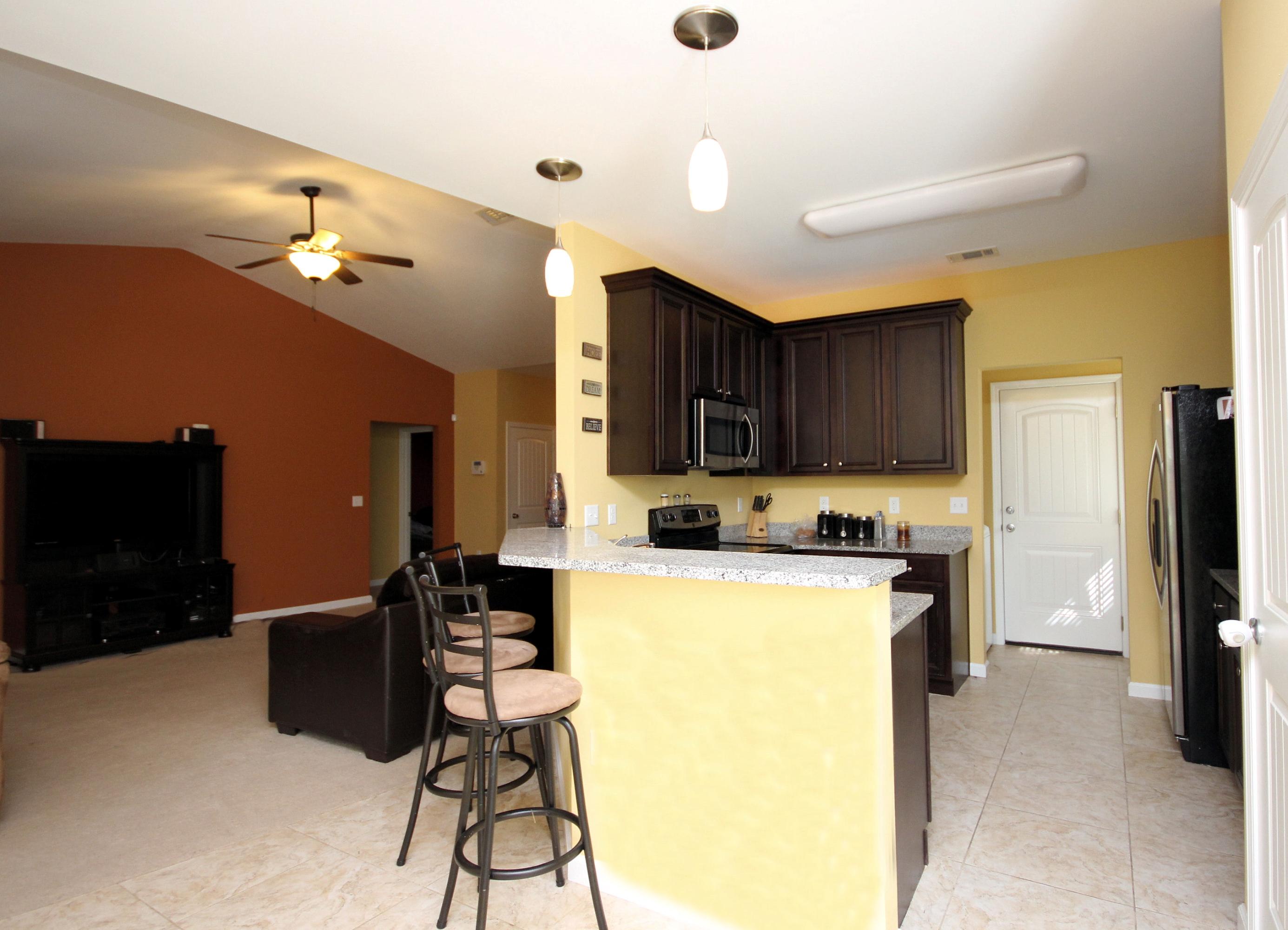 VALPARAISO PINECREST 6 - Residential