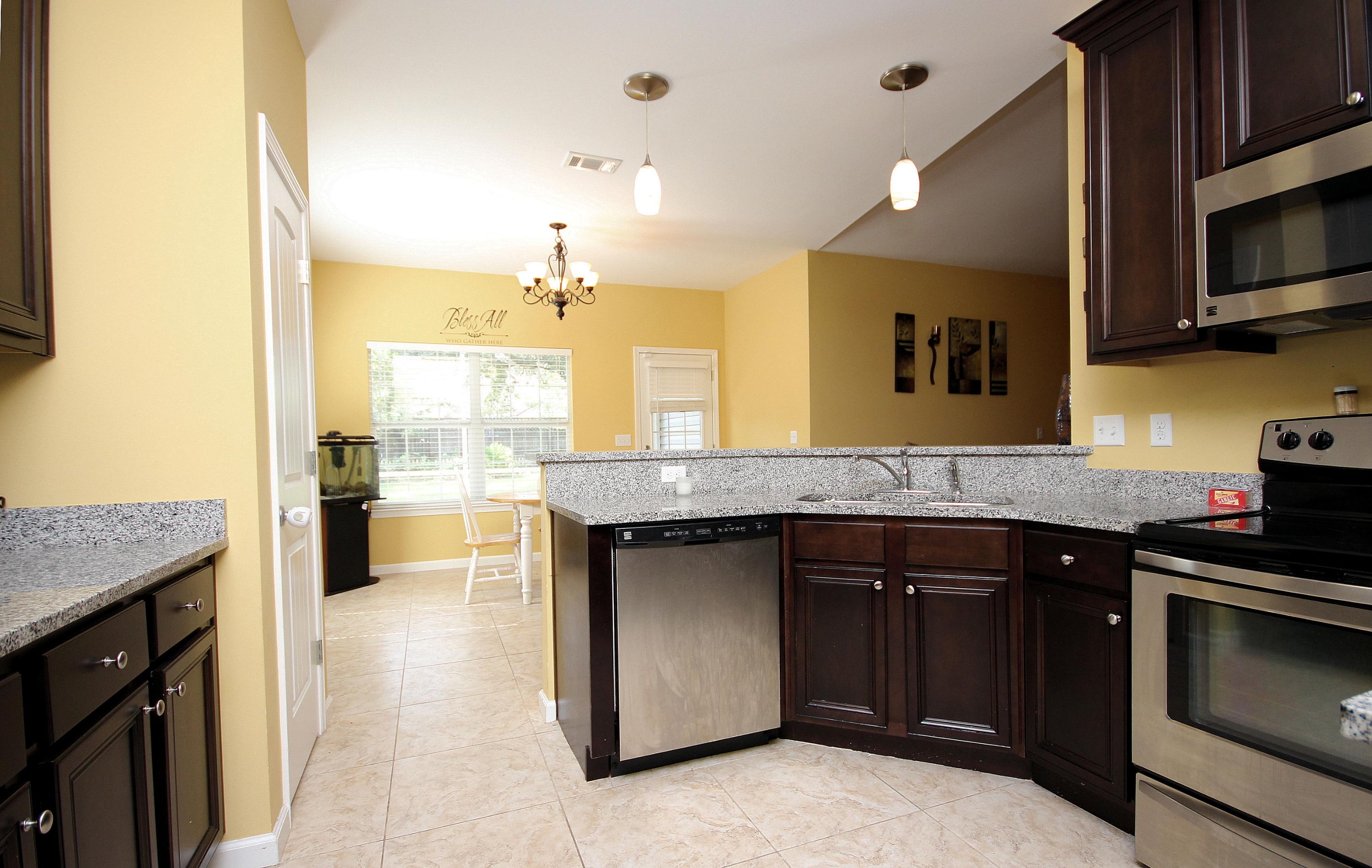 VALPARAISO PINECREST 6 - Residential