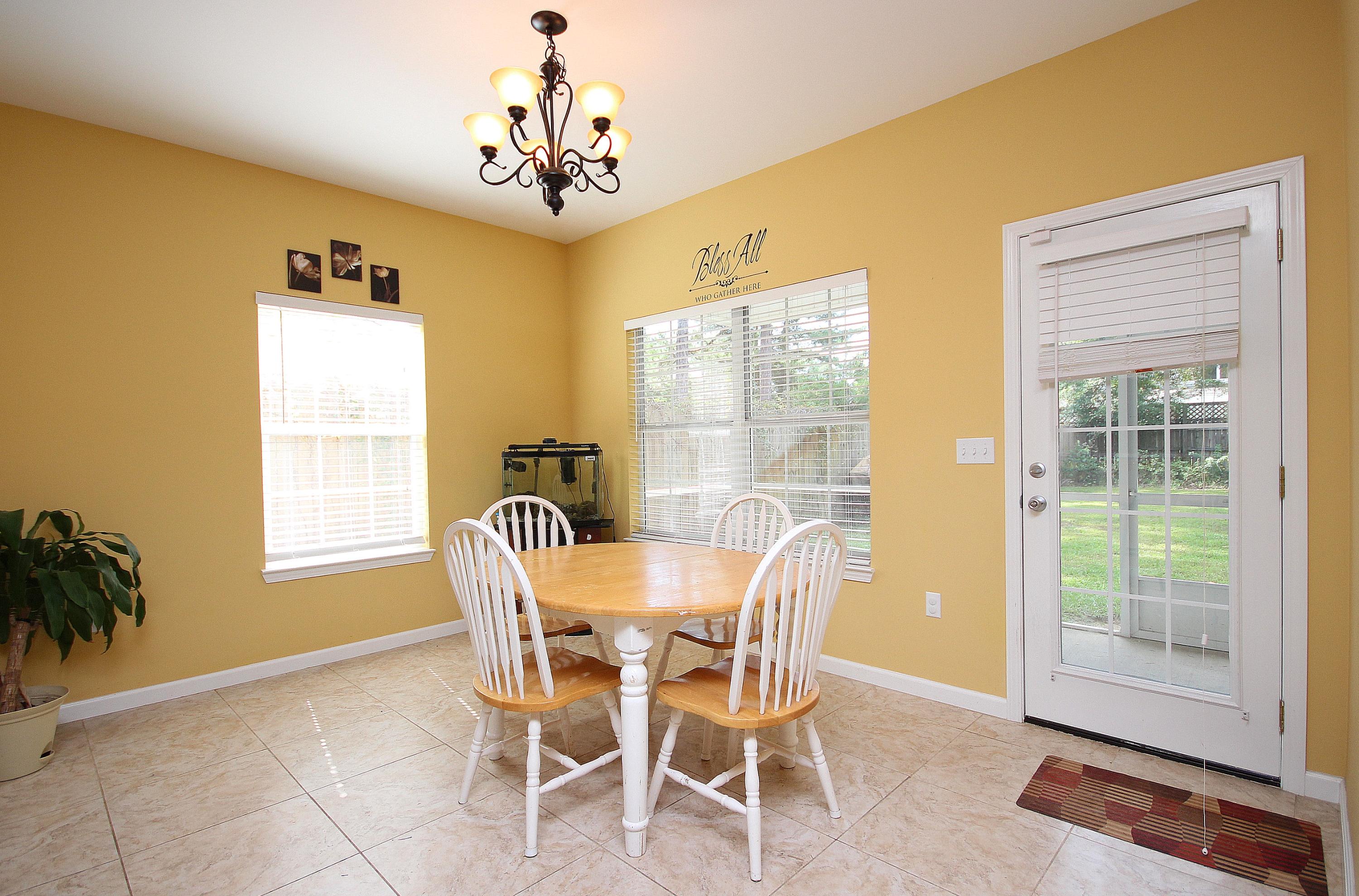 VALPARAISO PINECREST 6 - Residential