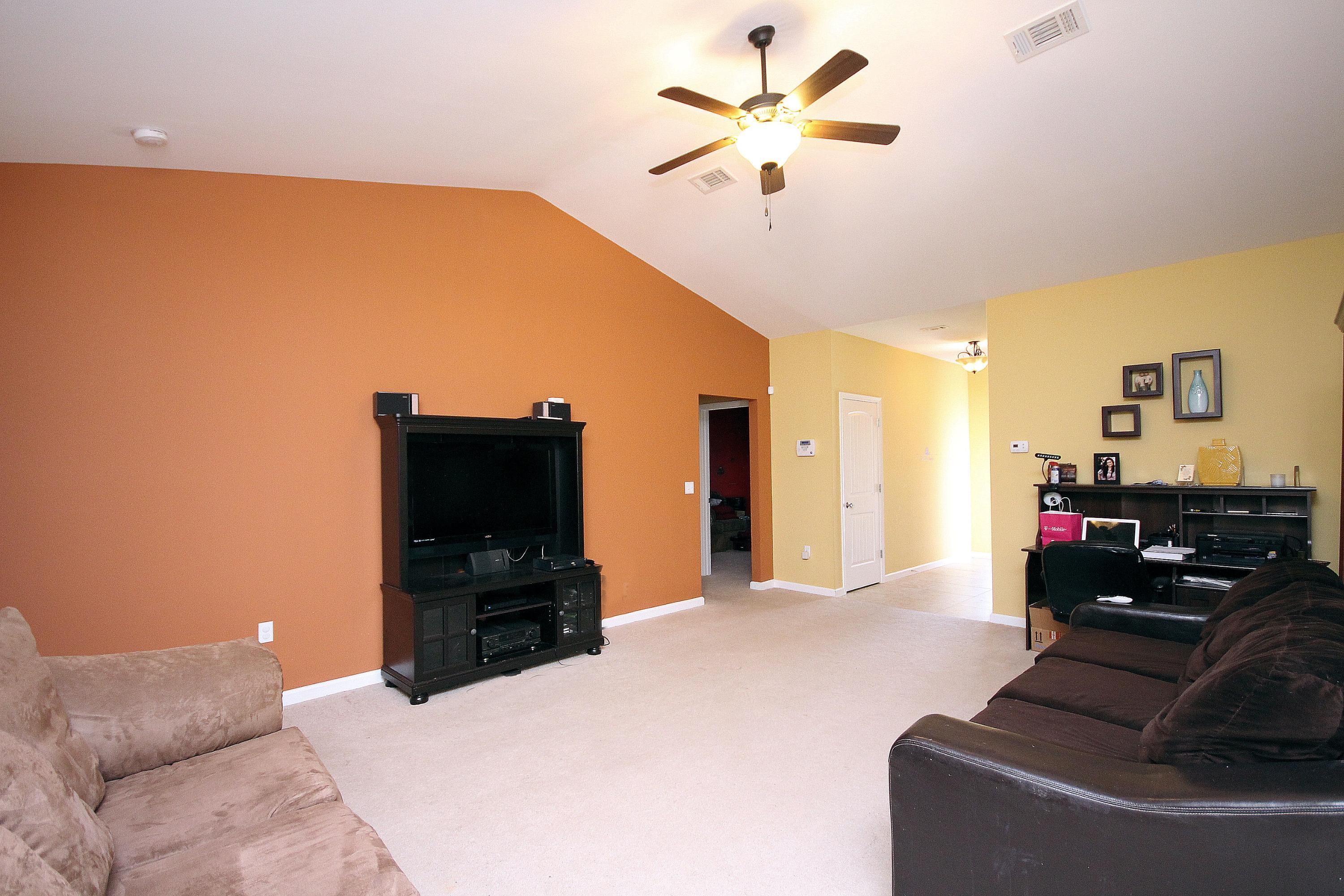 VALPARAISO PINECREST 6 - Residential