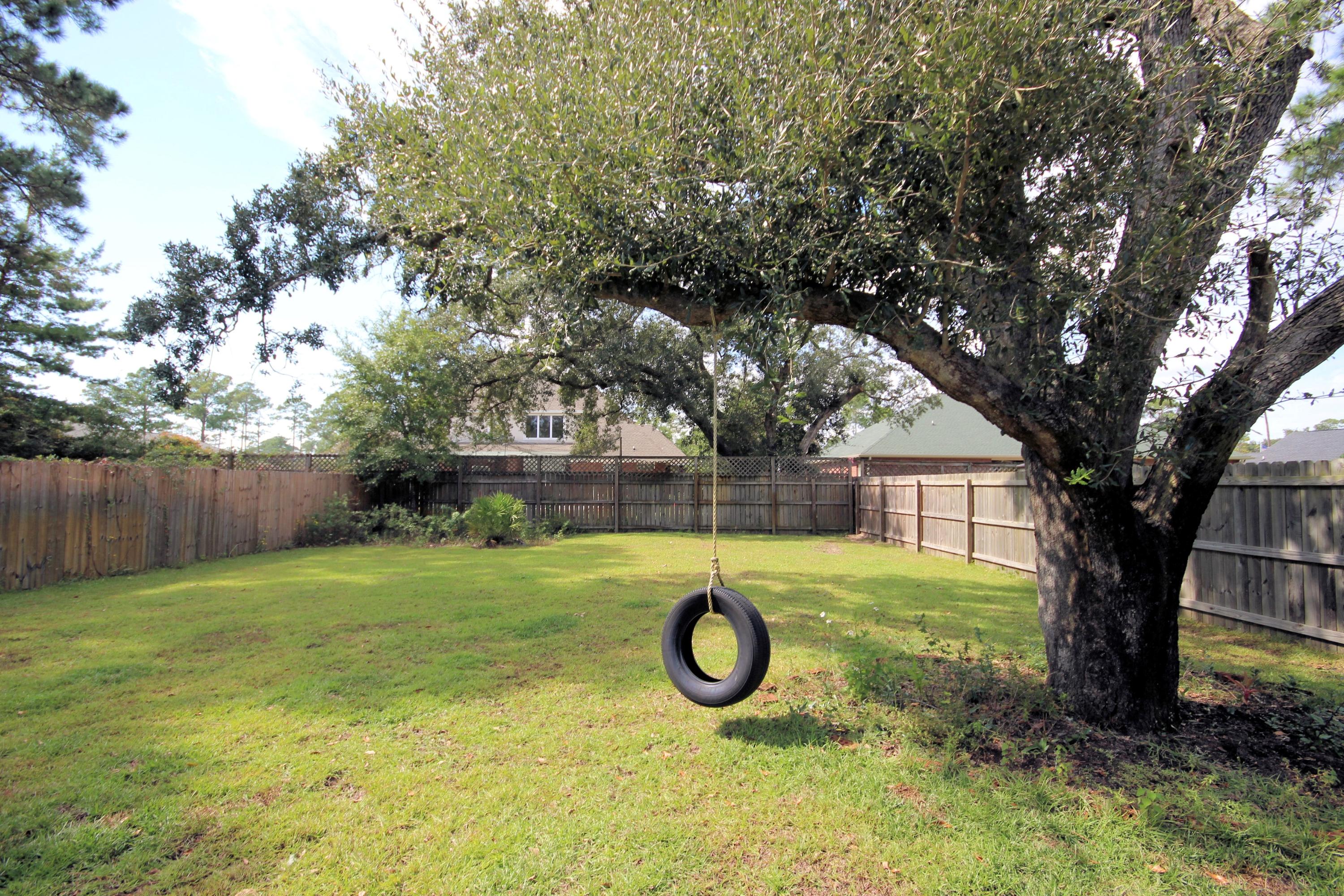 VALPARAISO PINECREST 6 - Residential