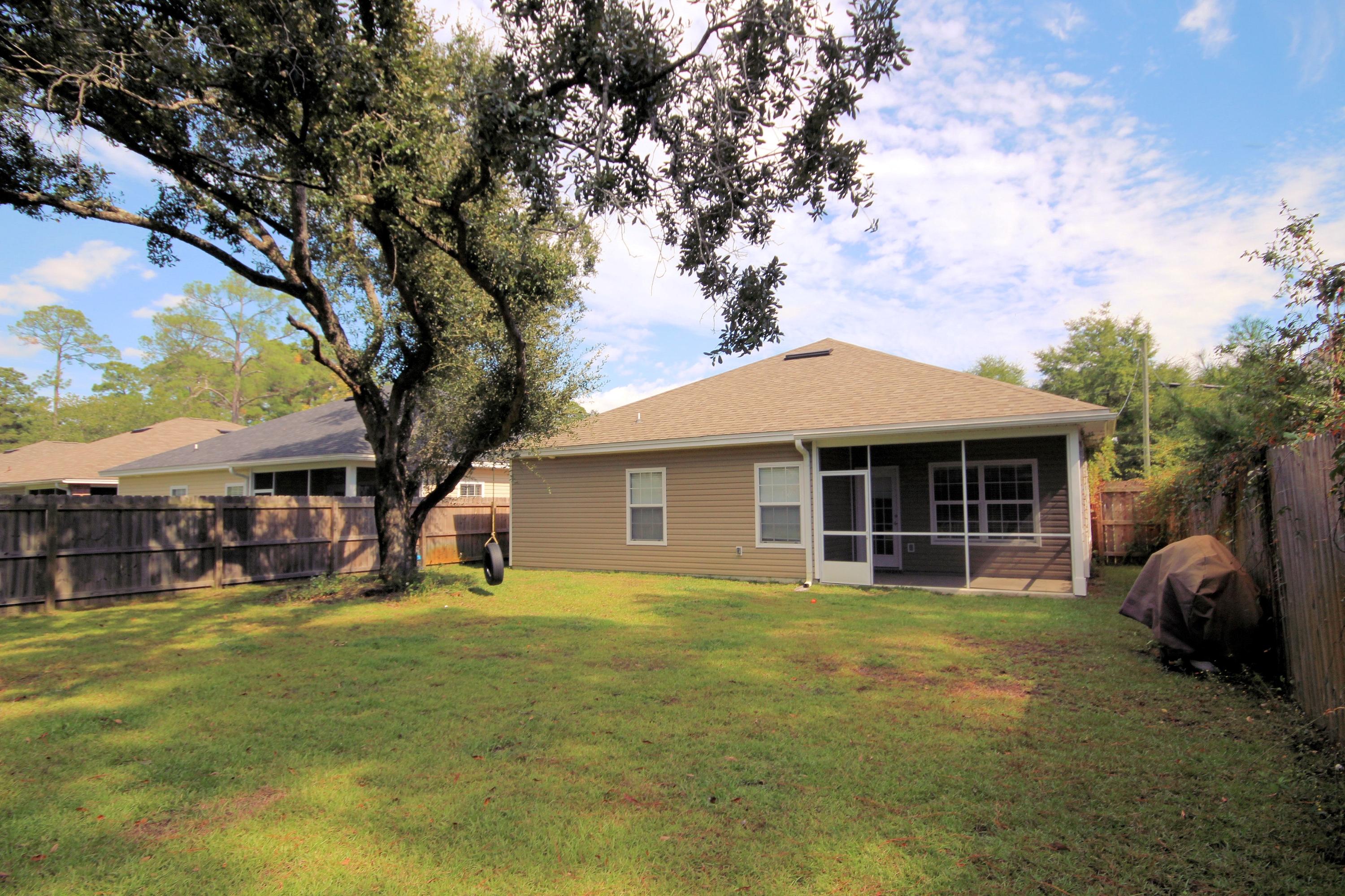 VALPARAISO PINECREST 6 - Residential