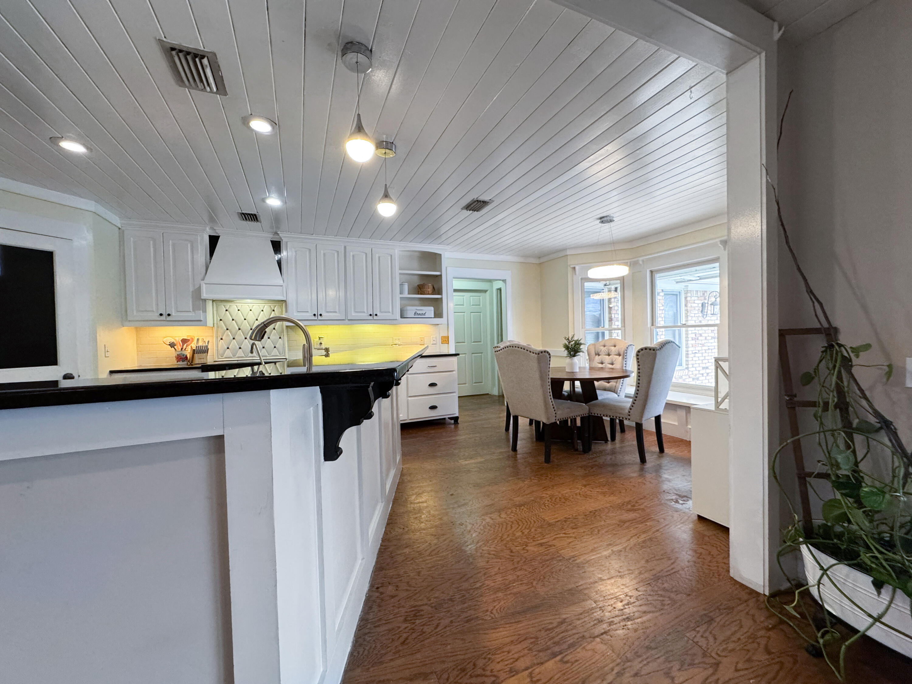 KINGS POINT UNIT 6 - Residential