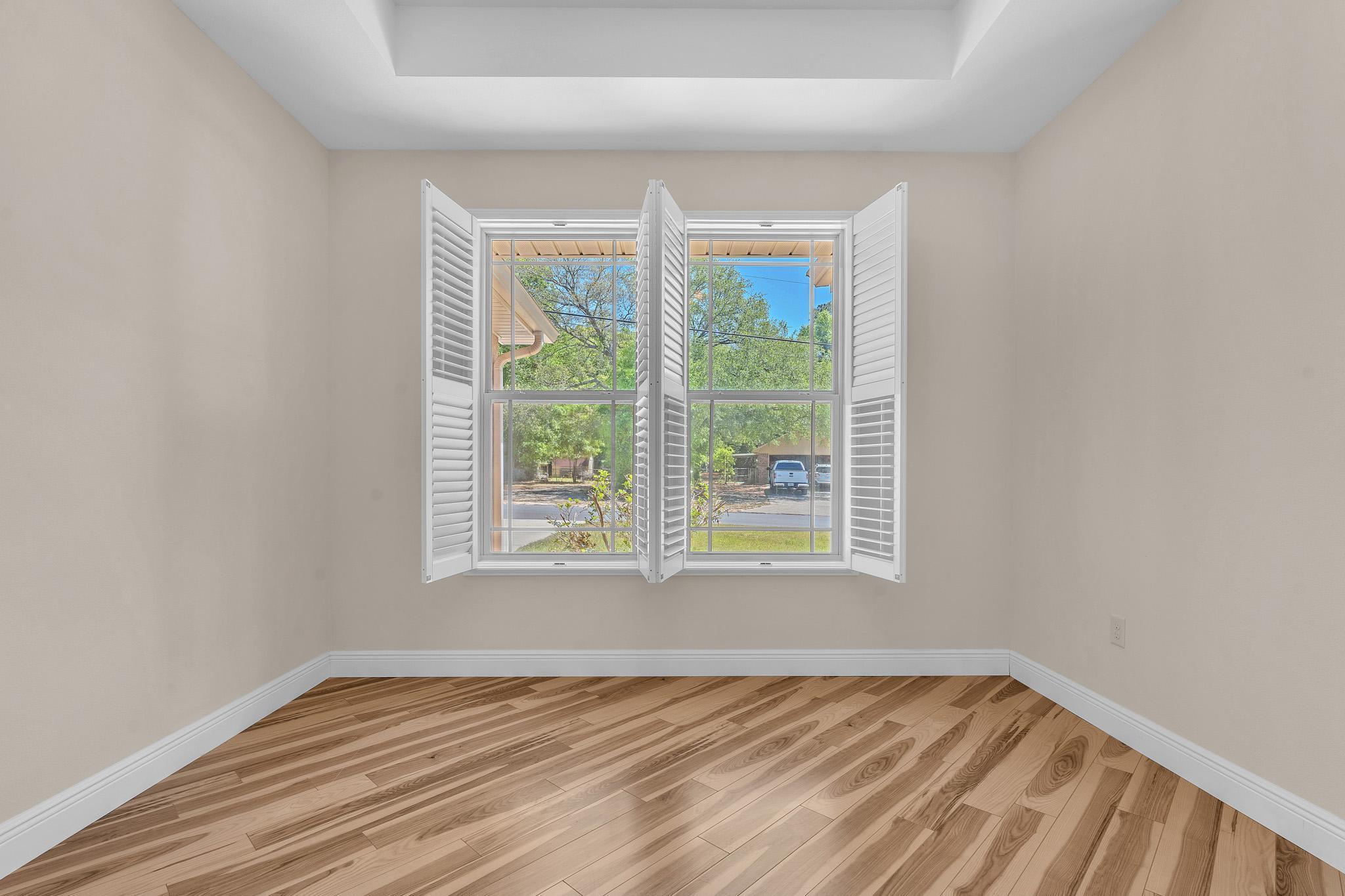 SHOAL CREEK MANOR - Residential Lease