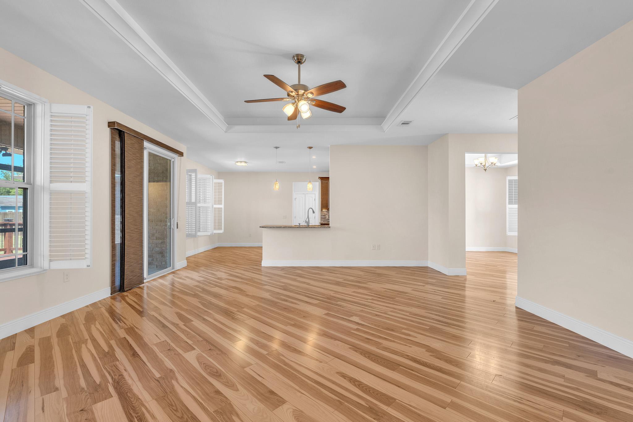 SHOAL CREEK MANOR - Residential Lease