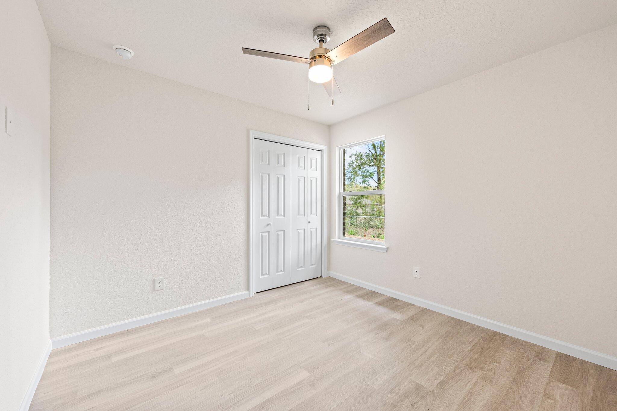 CRESTVIEW S1/2 LOTS 11 & 12 BLK 110 - Residential