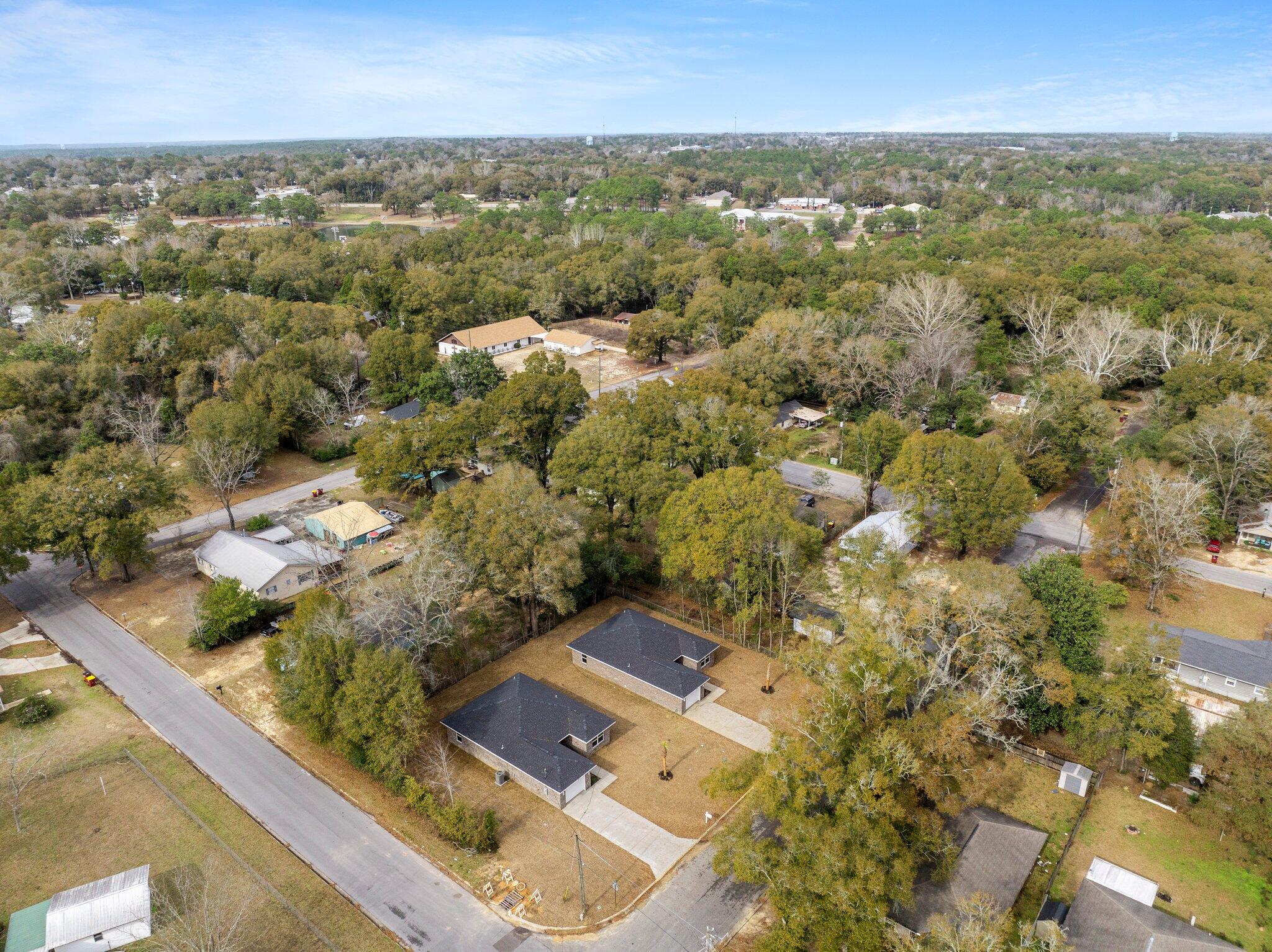 CRESTVIEW S1/2 LOTS 11 & 12 BLK 110 - Residential