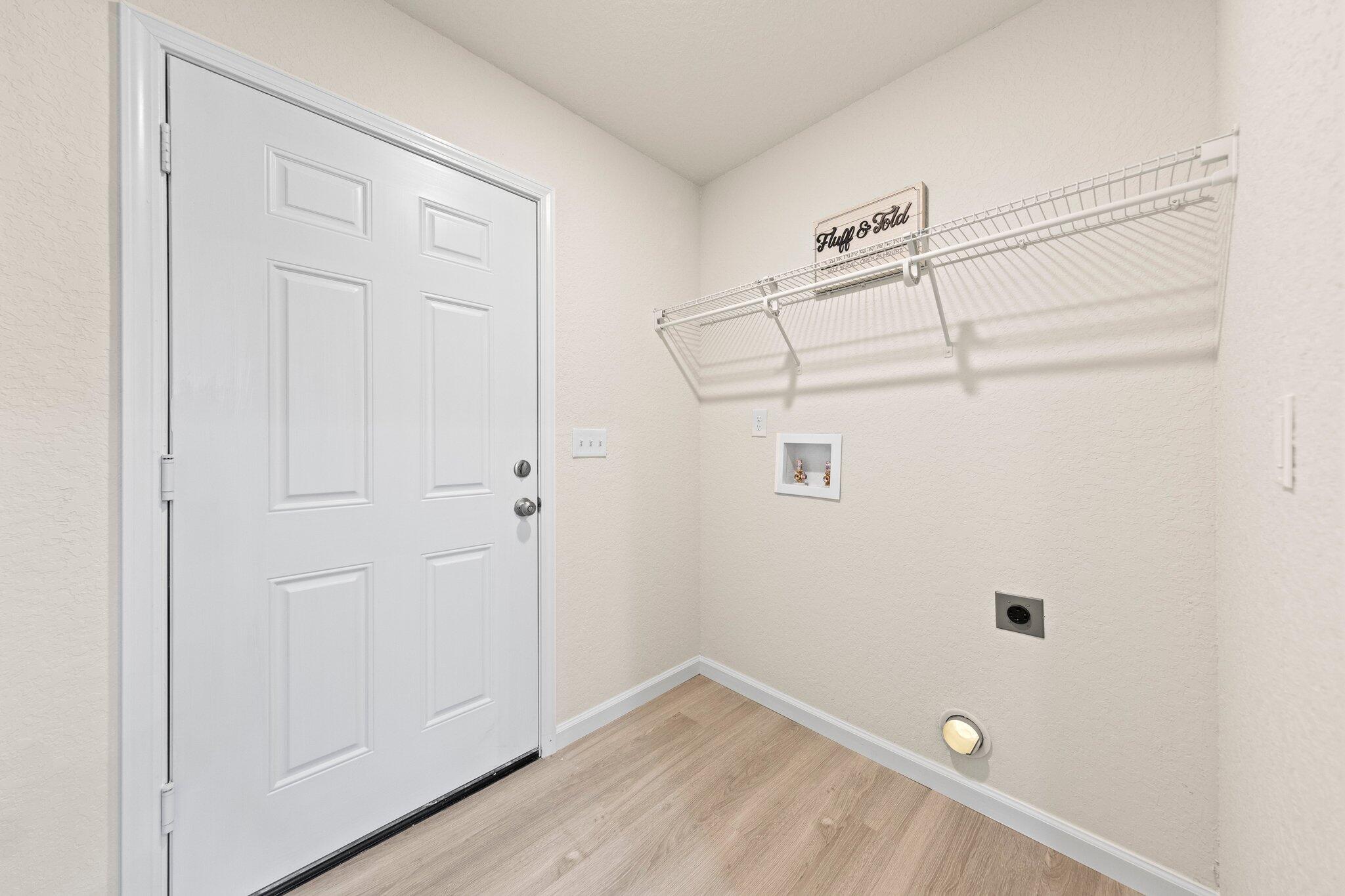 CRESTVIEW S1/2 LOTS 11 & 12 BLK 110 - Residential