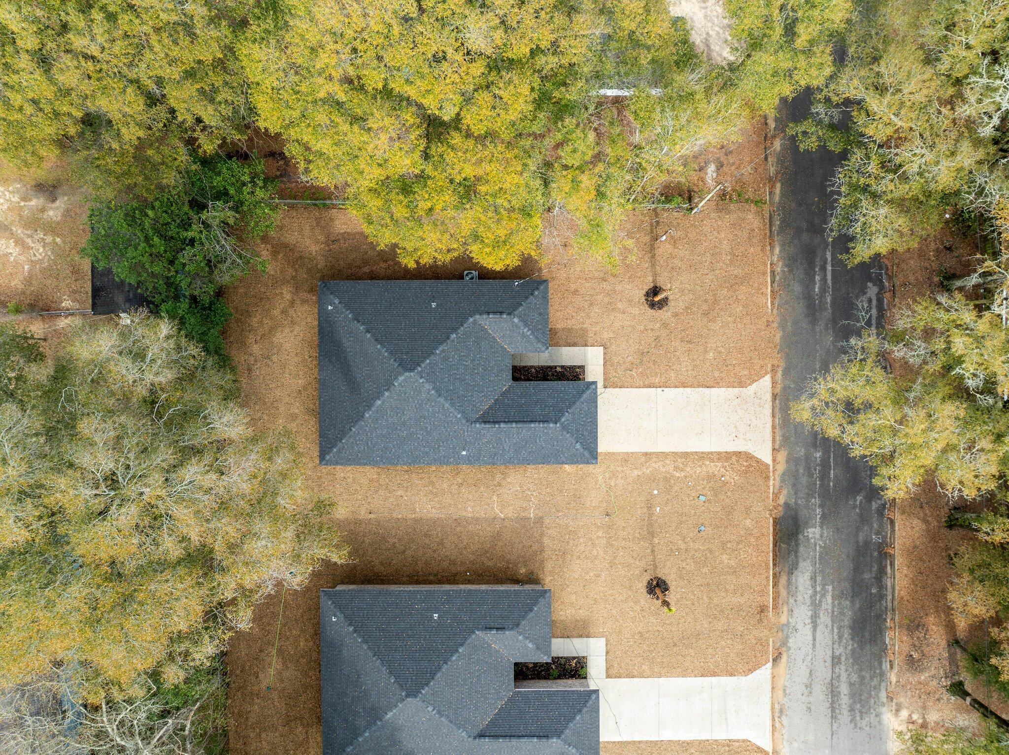 CRESTVIEW S1/2 LOTS 11 & 12 BLK 110 - Residential