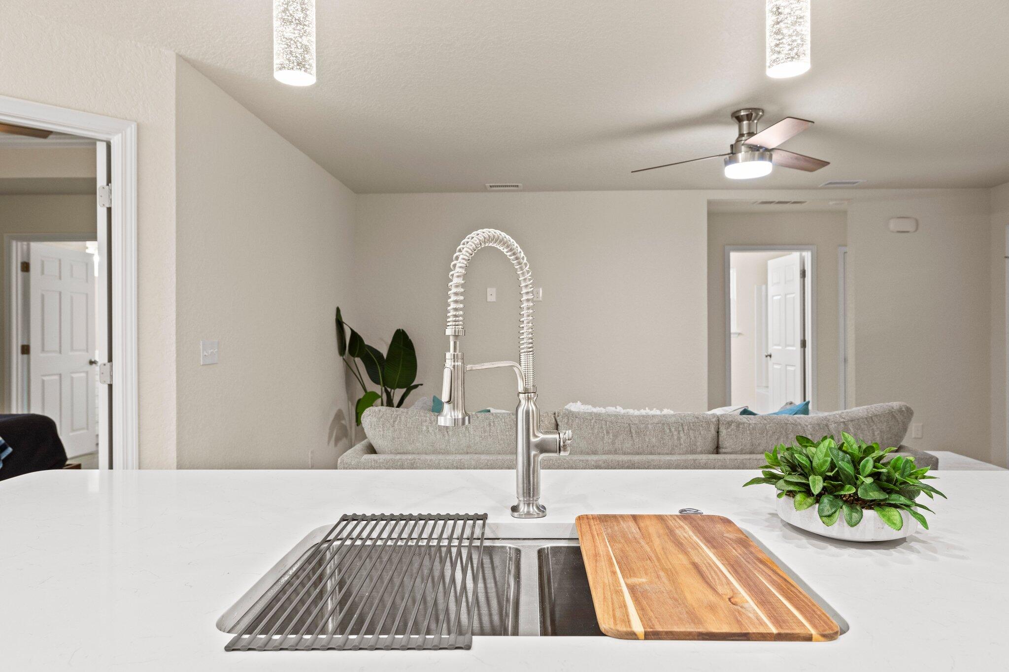 CRESTVIEW S1/2 LOTS 11 & 12 BLK 110 - Residential