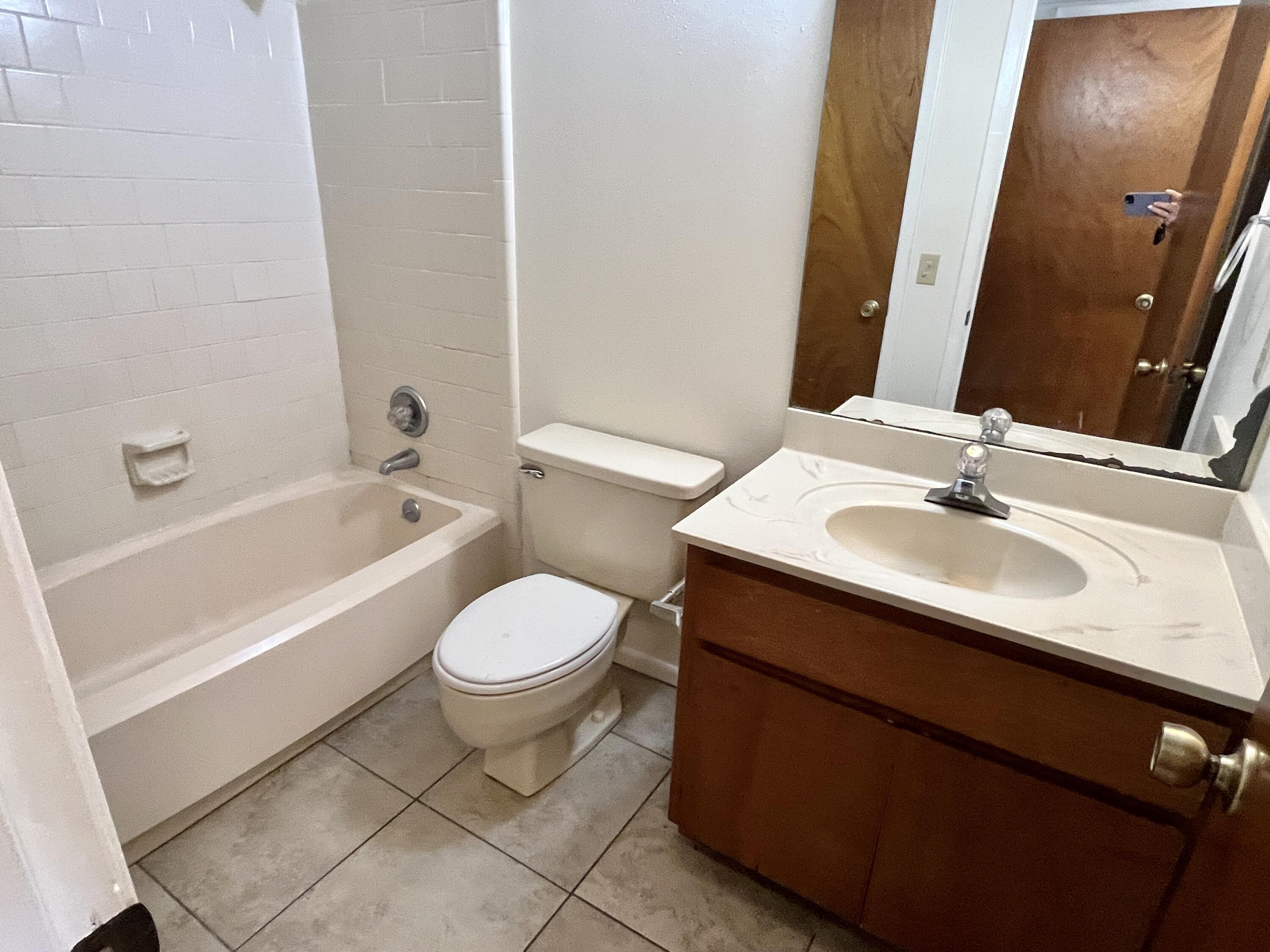 PORTOFINO T/H - Residential Lease