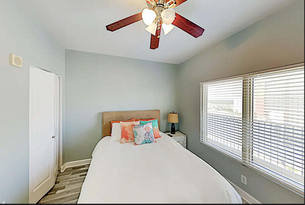 SHORES OF PANAMA - Residential