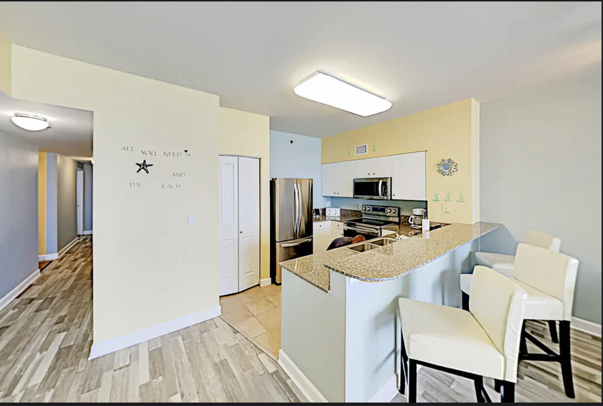 SHORES OF PANAMA - Residential