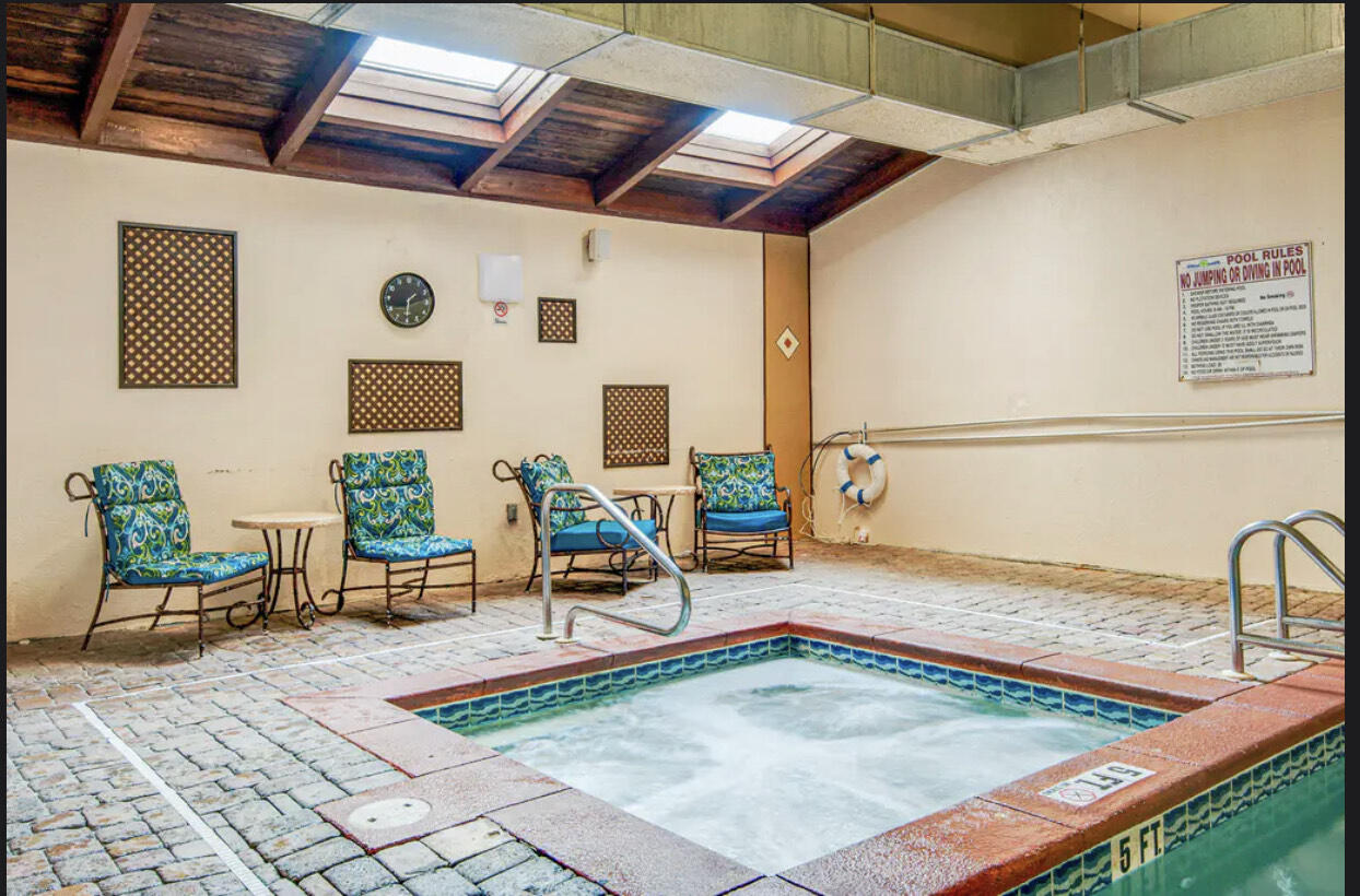 SHORES OF PANAMA - Residential