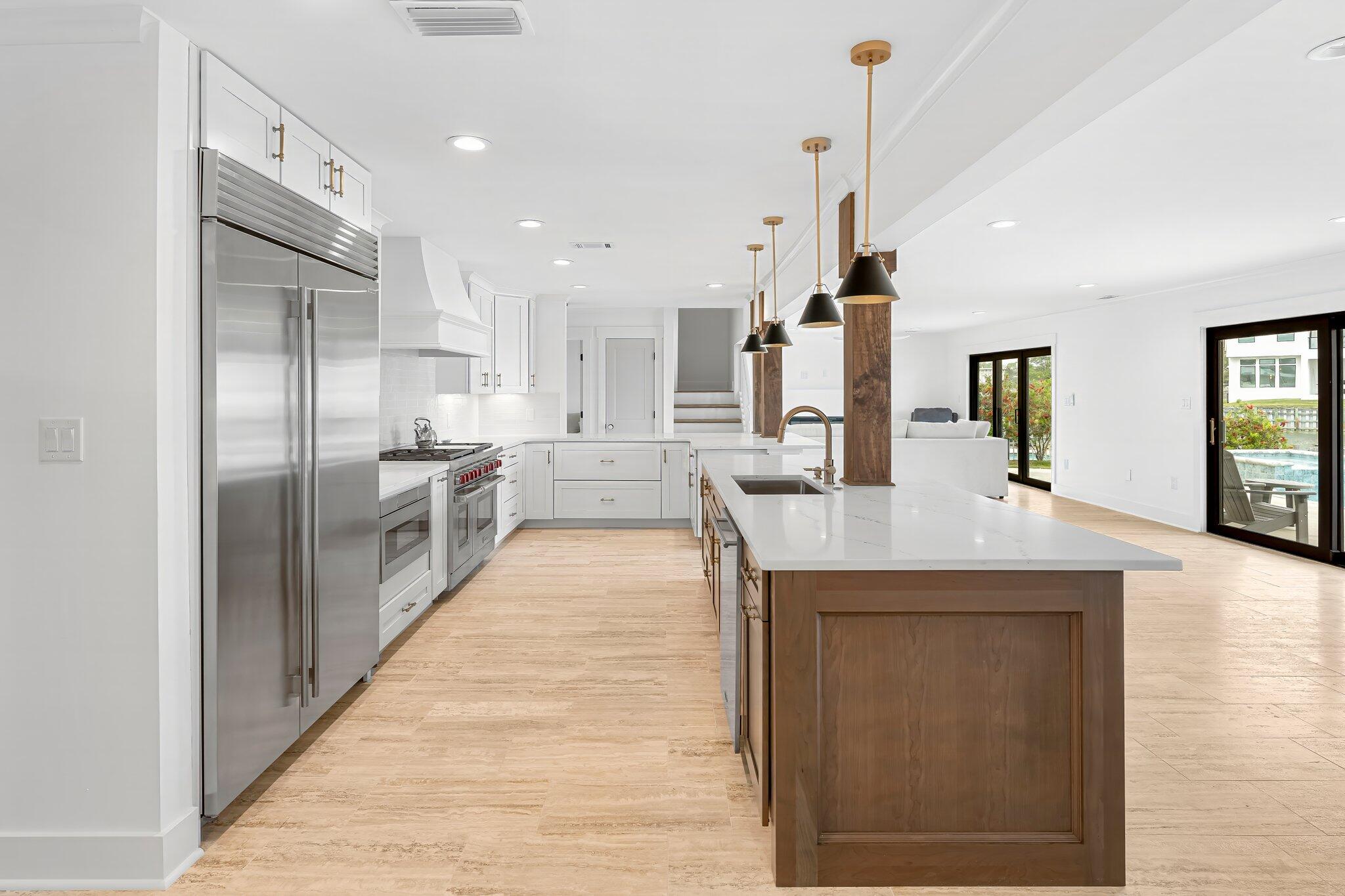 HOLIDAY ISLE - Residential