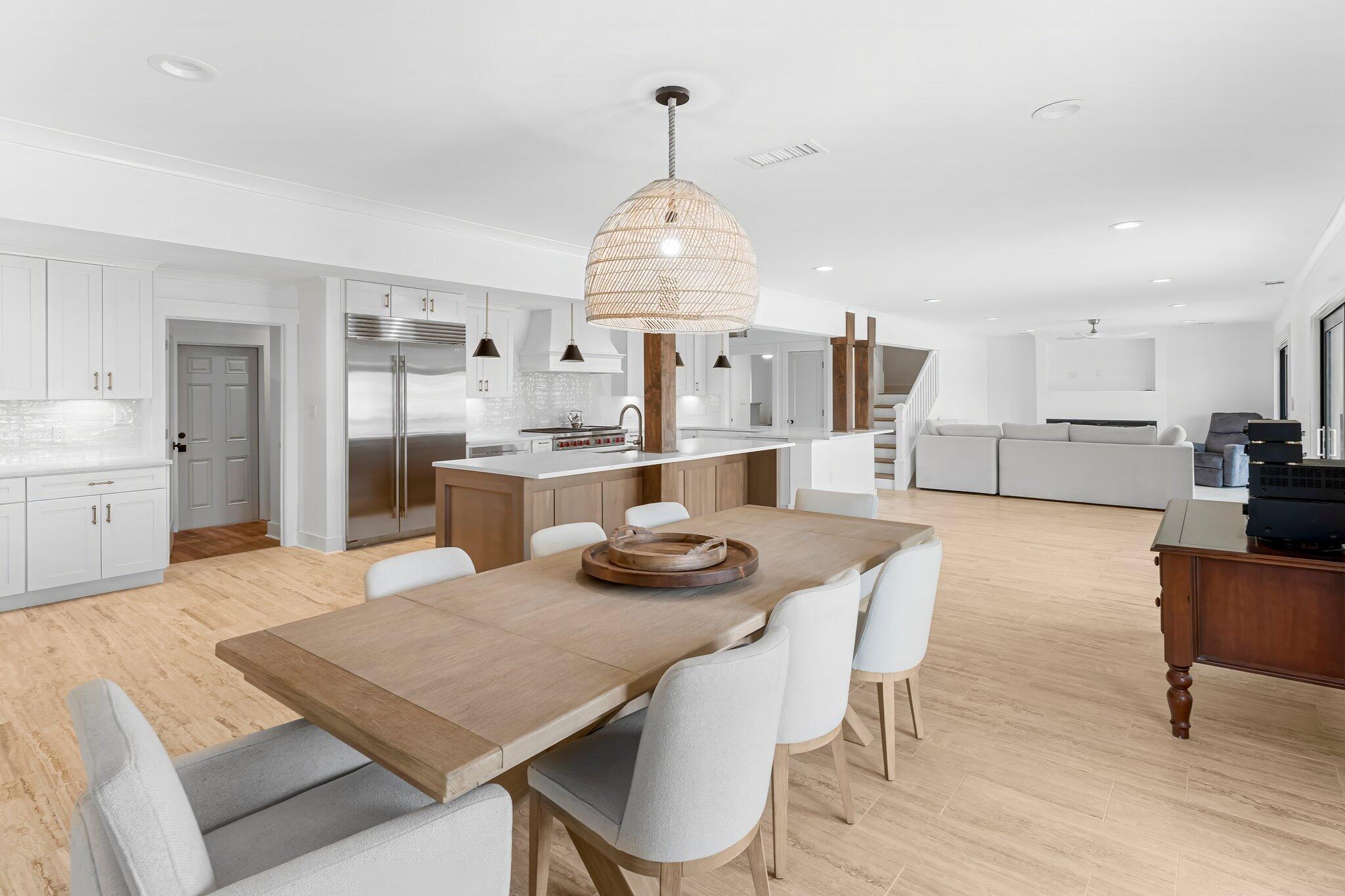 HOLIDAY ISLE - Residential