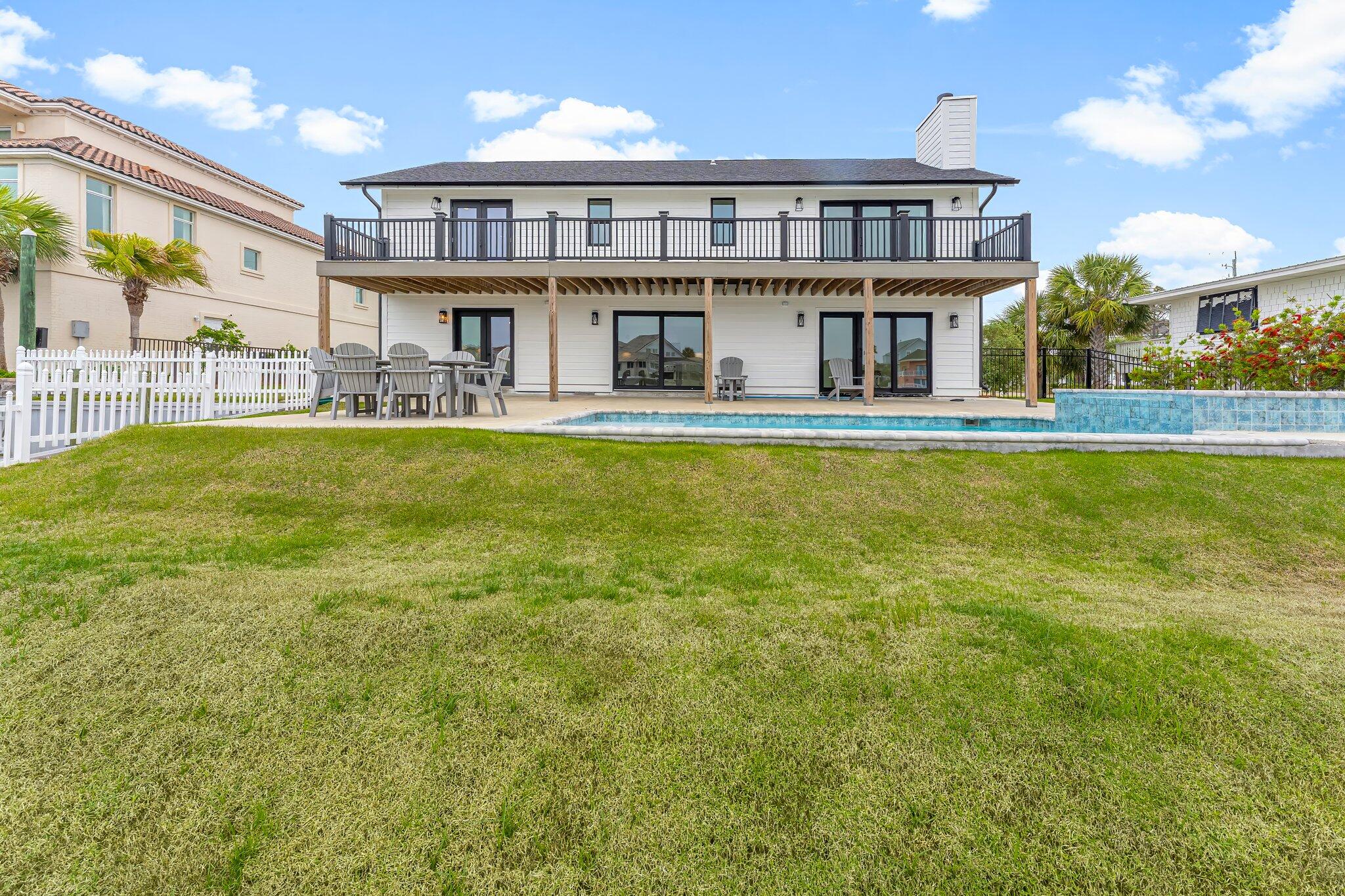 HOLIDAY ISLE - Residential
