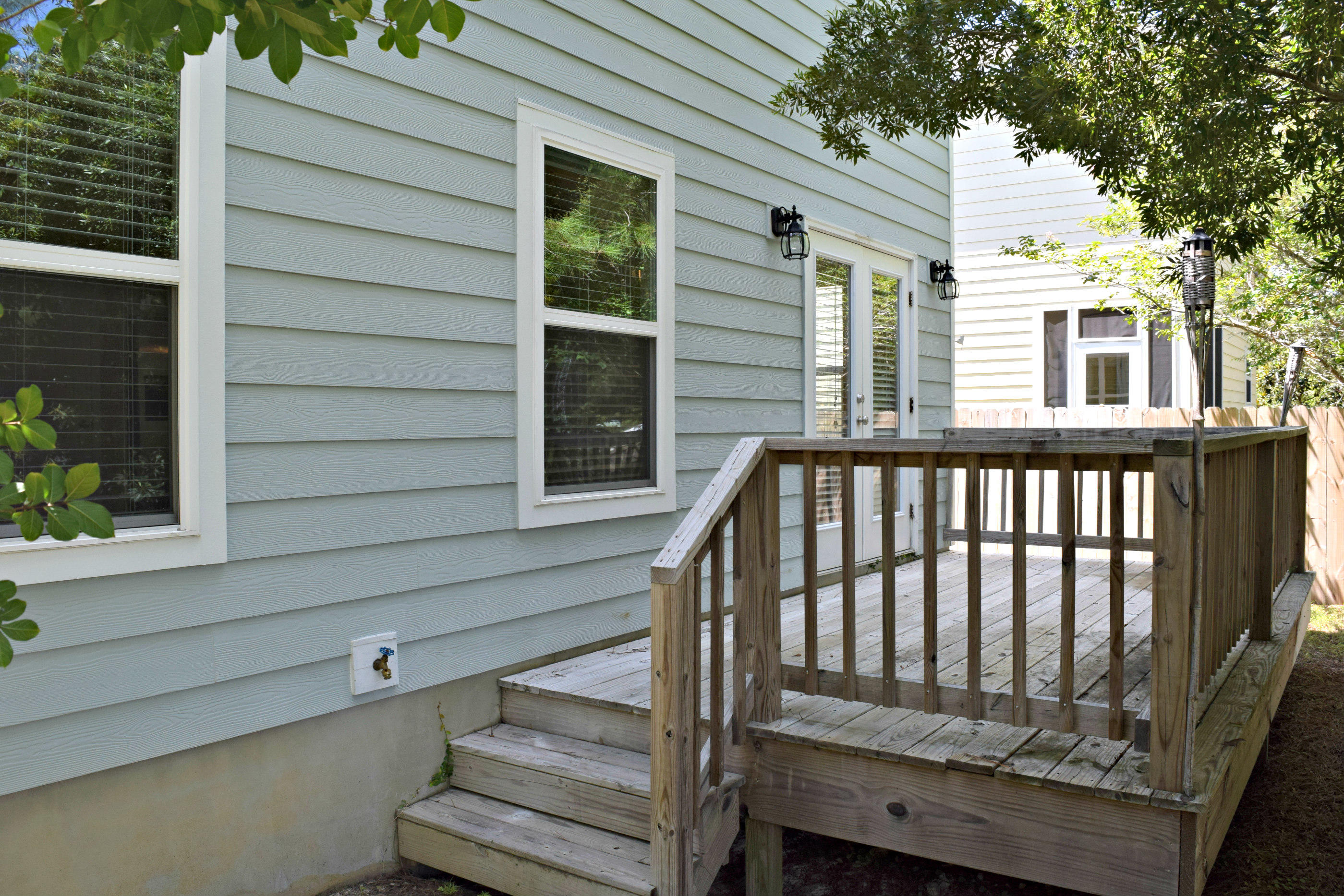 Mosaic Oaks - Residential Lease